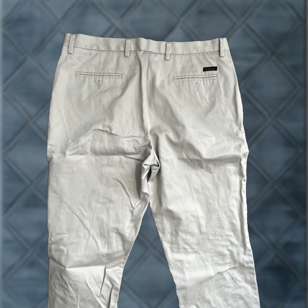 Dockers Dockers Mens Size 38x30 D3 Fit Chino Ivory Pleated Hemmed Pants Size US 38 / EU 54 - 1 Thumbnail