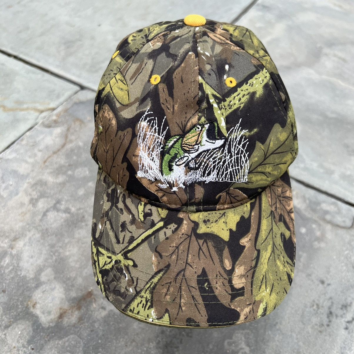Vintage Vintage 90s Woodland Camo Fishing Embroidered Dad Hat Size ONE SIZE - 8 Thumbnail