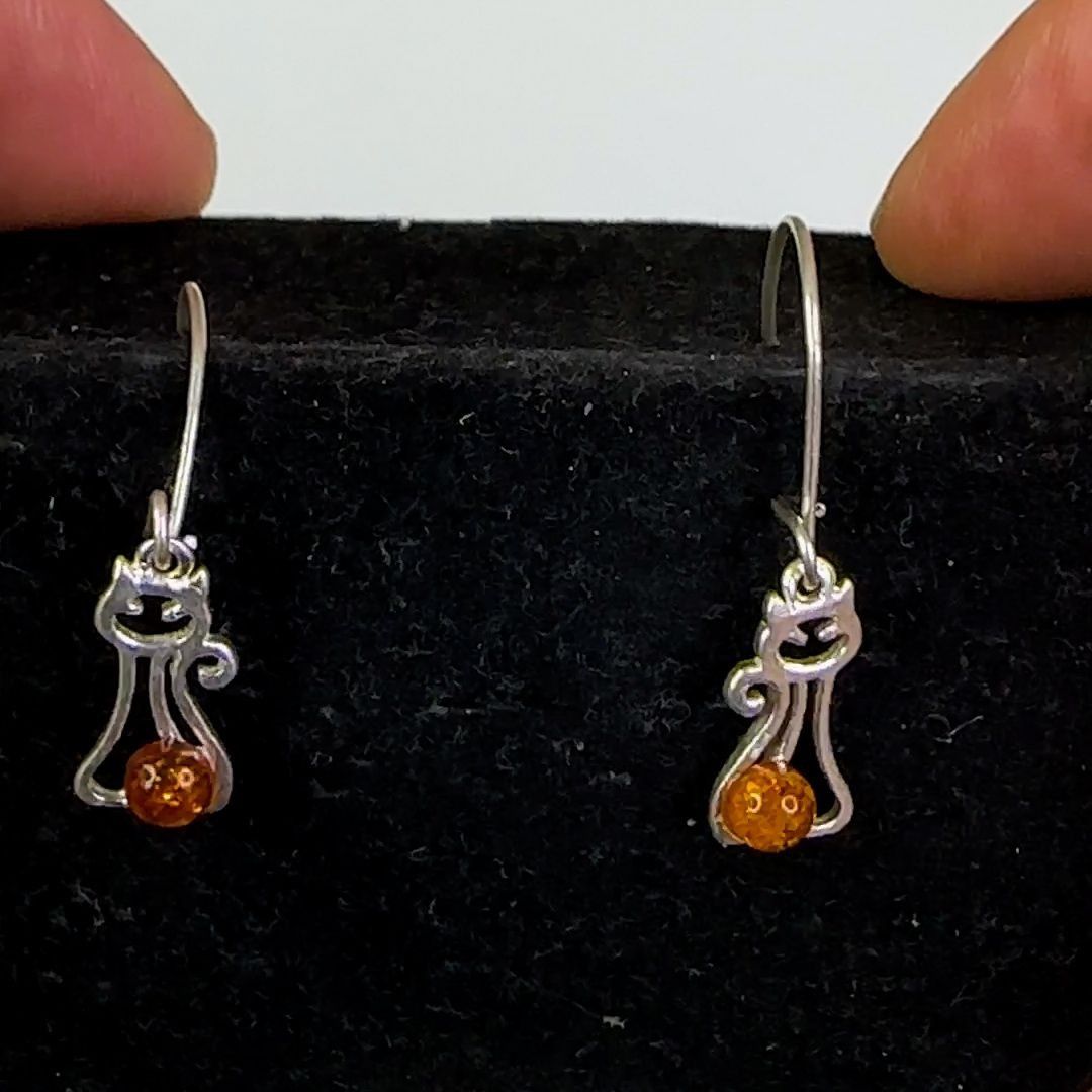 Designer Sterling Silver Petite Baltic Amber Silver Kitten Earrings Size ONE SIZE - 1 Thumbnail