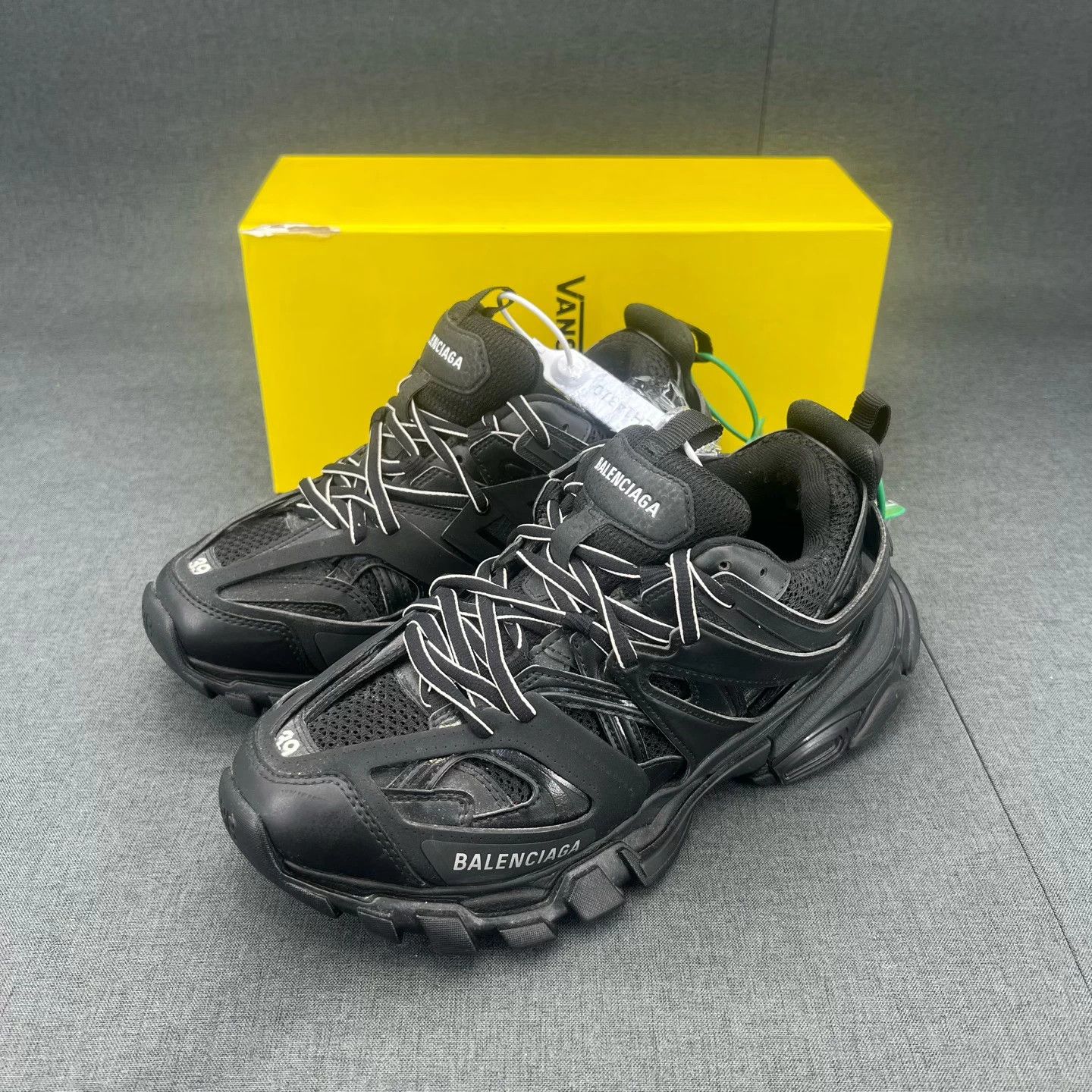 Balenciaga Balenciaga Track Black 39 New Size US 6 / EU 39 - 1 Thumbnail