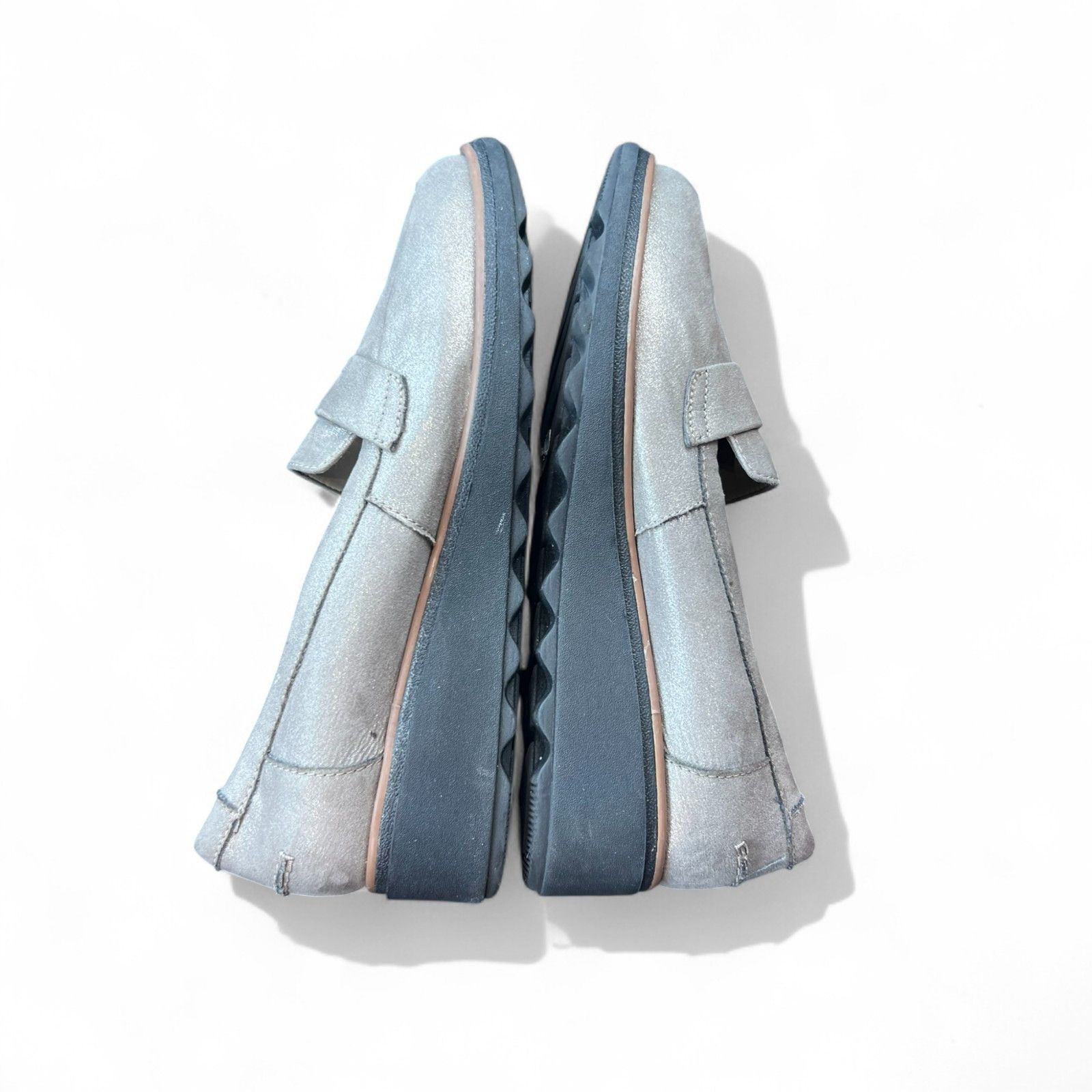 Clarks Clarks Collection Womens Gray Metallic Loafers Size 8 With C Size US 8 / IT 38 - 4 Thumbnail