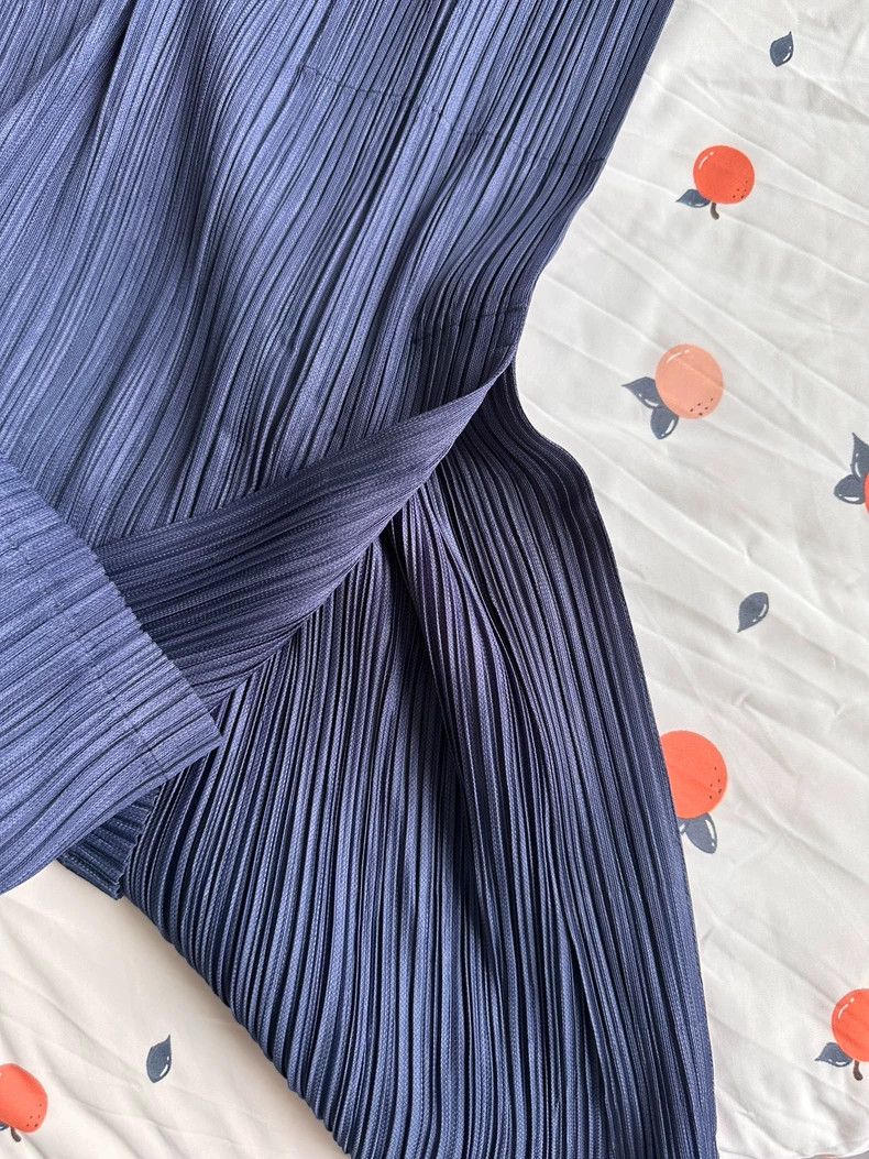 Issey Miyake Issey Miyake size:3 Blue-gray pleated skirt Size 31" - 5 Thumbnail