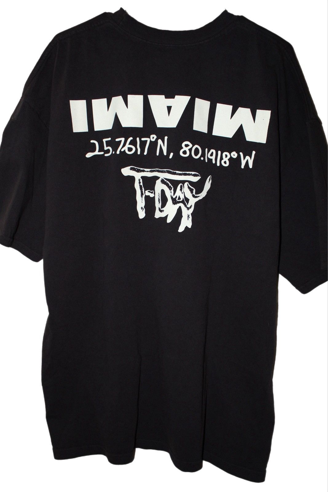 Travis Scott Rare Travis Scott 2025 Miami Birthday Party Tee Size US XXL / EU 58 / 5 - 2 Thumbnail