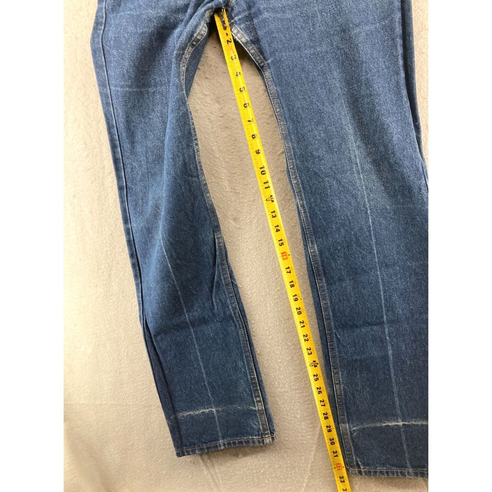 Levi's VINTAGE Levi's Jeans Women Regular Bootcut 70s Blue Denim Mid Rise 28x30 WW Mens Girls Size 28" / US 6 / IT 42 - 5 Thumbnail