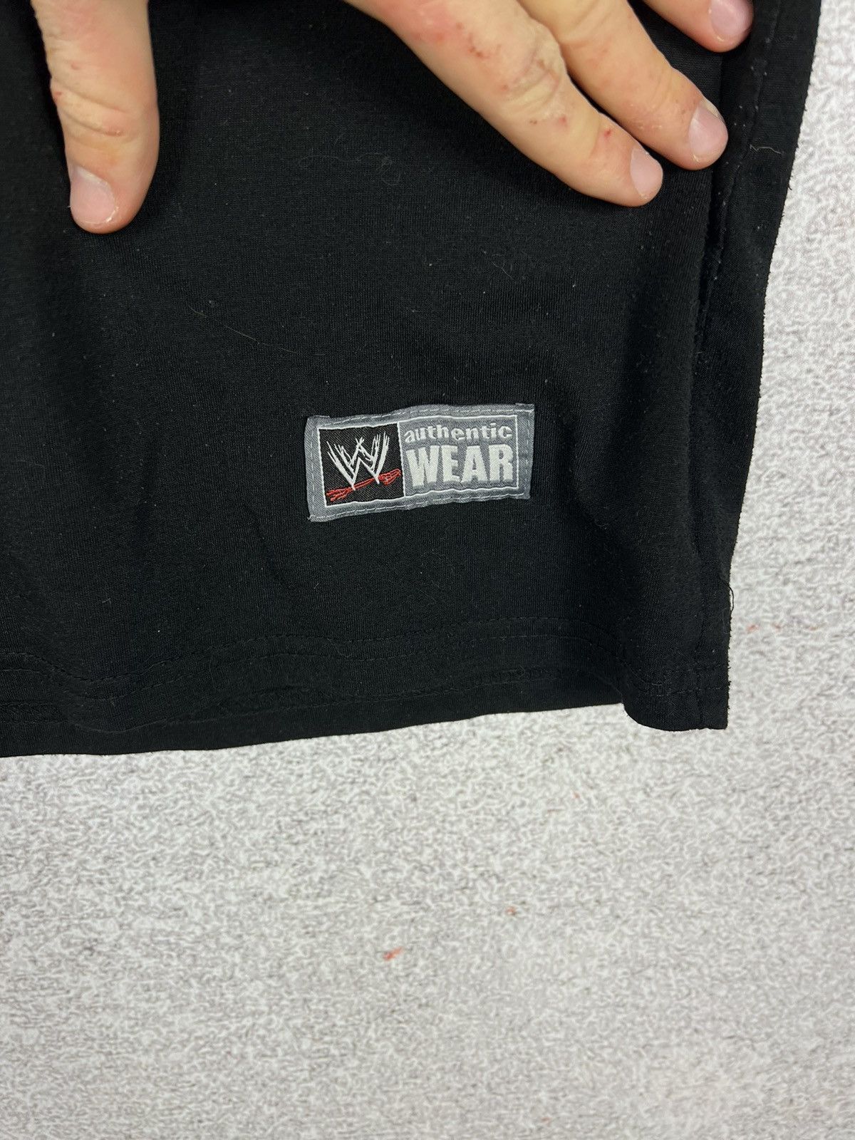 WWE Vintage The Rock WWE Tee Boots 2 Asses T-Shirt Size US L / EU 52-54 / 3 - 9 Thumbnail