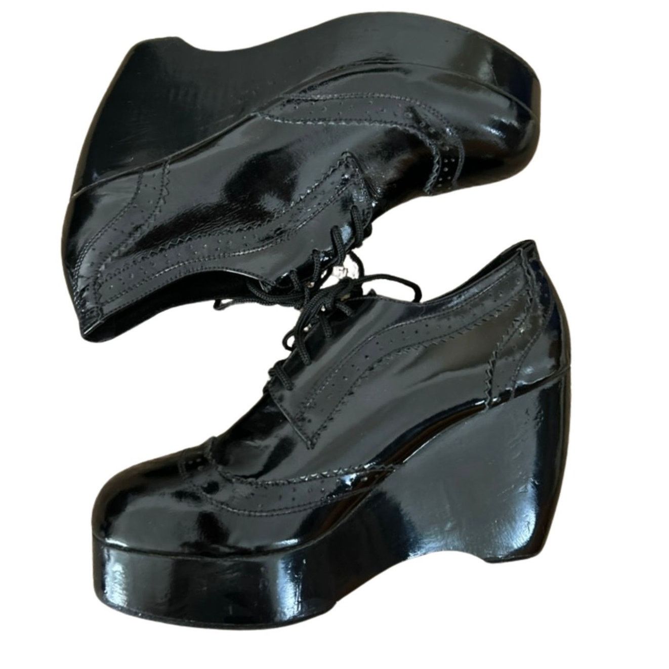 Vintage Shakuhachi Black Patent Leather Platform Wedge Oxfords Size US 7 / IT 37 - 5 Thumbnail
