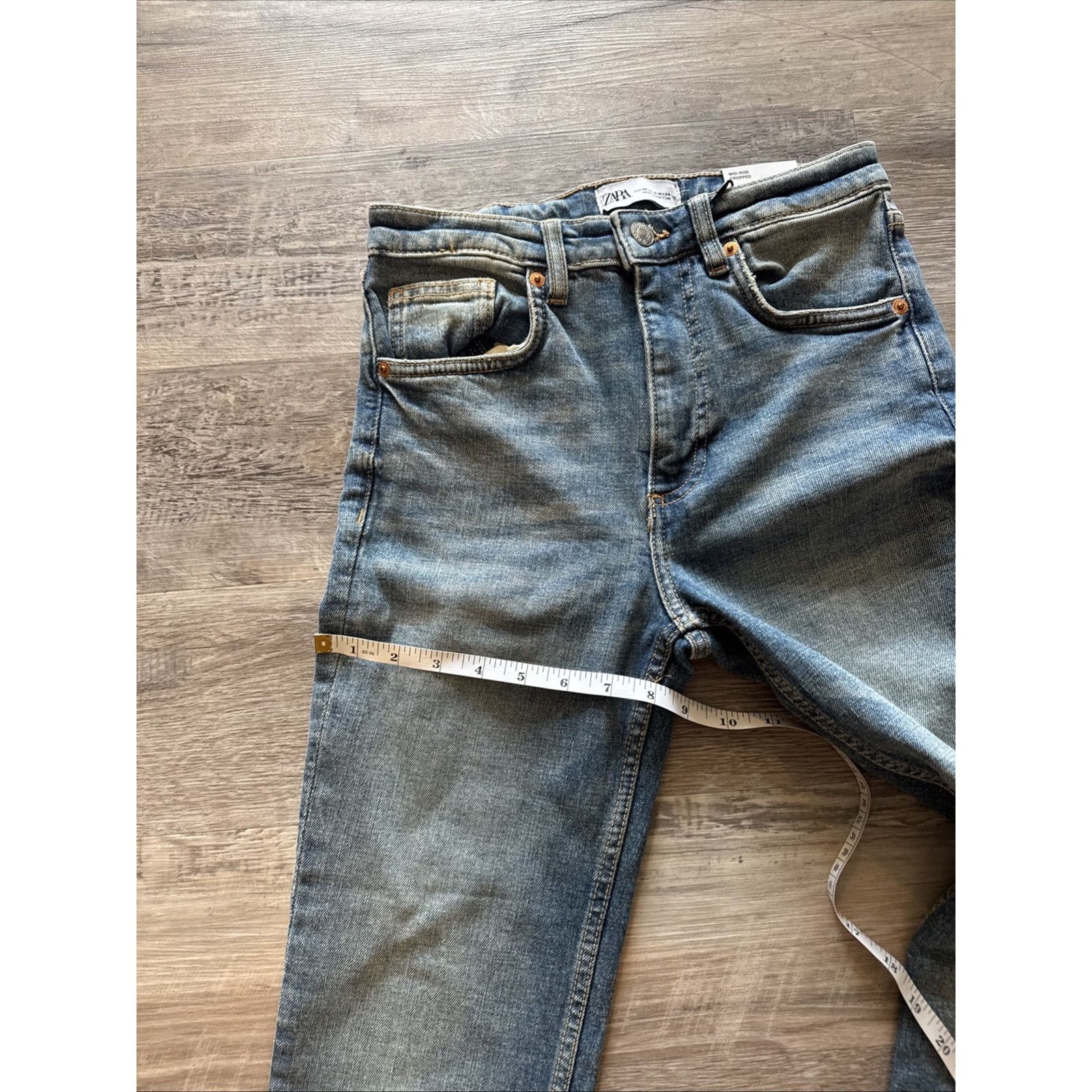 Zara ZARA WOMAN'S MID-RISE CROPPED FLARED TRF JEANS Size 2 Or 34 Size 26" / US 2 / IT 38 - 7 Thumbnail