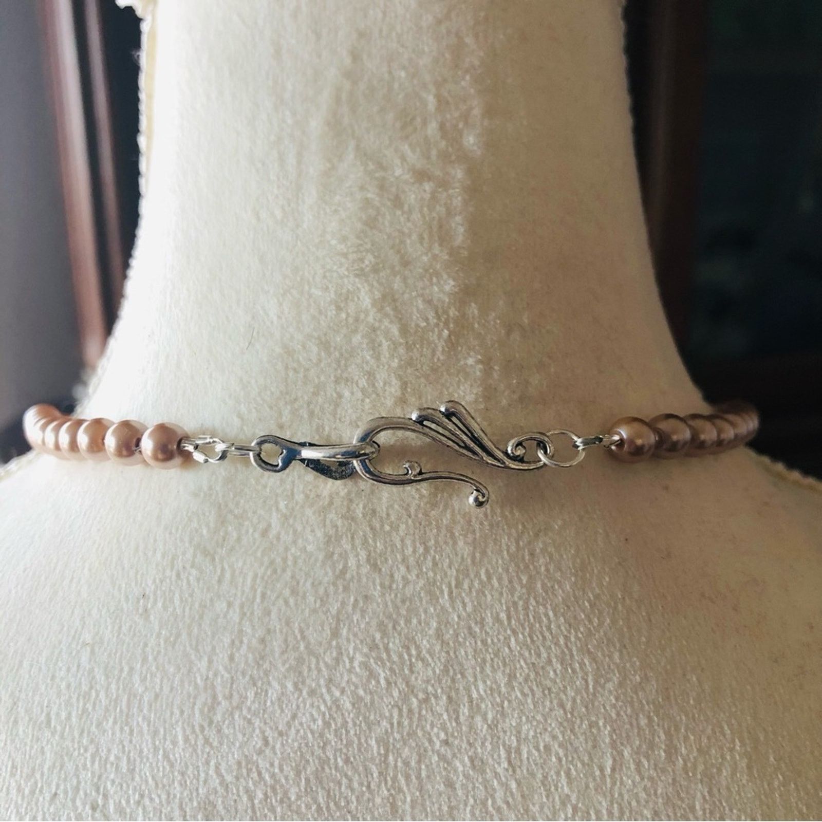 Handmade Handcrafted repurpose teardrop halo Pearl necklace Size ONE SIZE - 7 Thumbnail