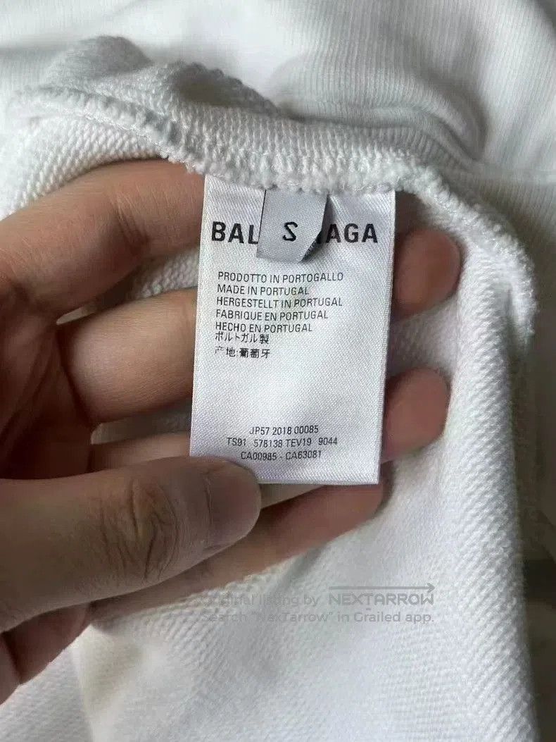 Balenciaga Balenciaga Lock Buckle Hoodie. Size US S / EU 44-46 / 1 - 2 Thumbnail