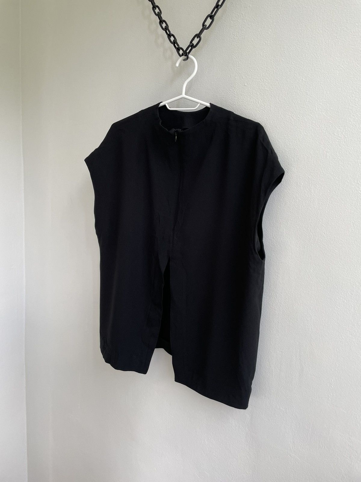 Haider Ackermann Haider Ackermann Blouse Sleeveless Top Vest Size XS / US 0-2 / IT 36-38 - 7 Thumbnail