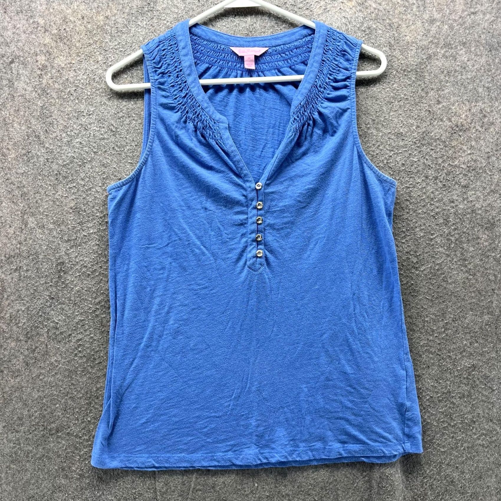 Lilly Pulitzer Lilly Pulitzer Tank Top Womens Medium Blue Smocked V Neck Button Sleeveless Size M / US 6-8 / IT 42-44 - 2 Thumbnail