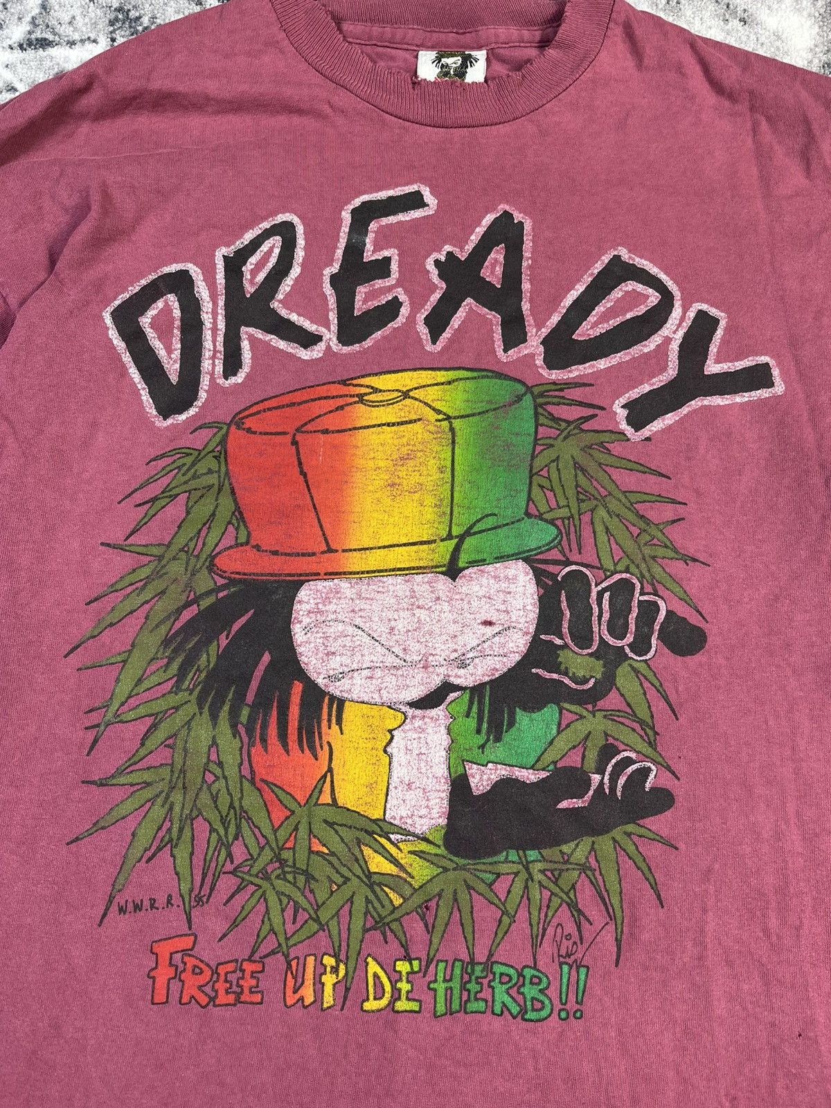 Vintage Vintage 90s Dready Distressed Rasta Graphic Tee UK Size US XL / EU 56 / 4 - 6 Thumbnail