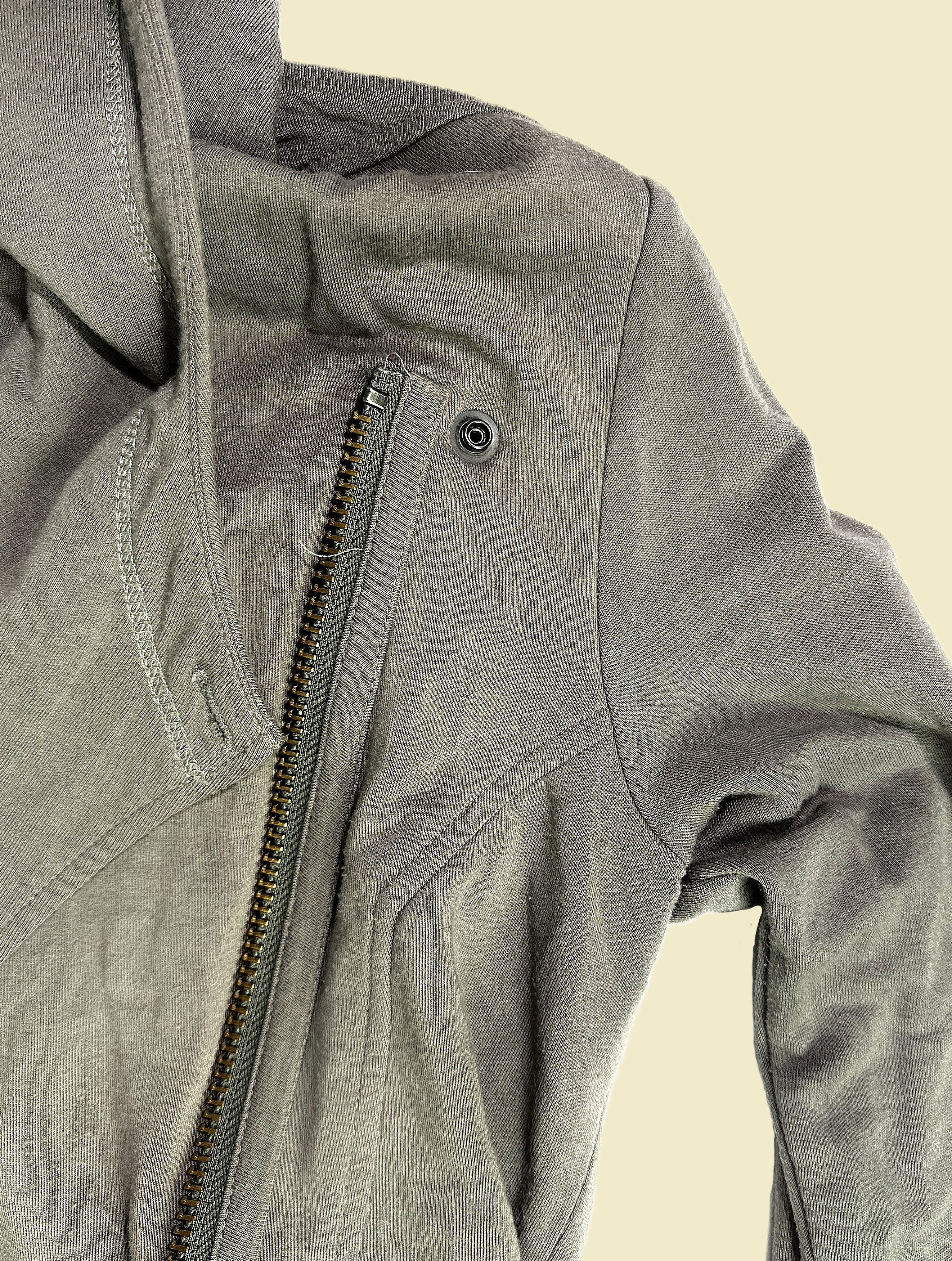 Helmut Lang Assymetrical Hoodie Size US S / EU 44-46 / 1 - 5 Thumbnail