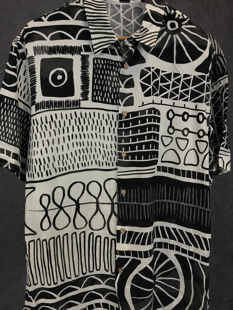 Other Bershka art crazy Hawaiian shirt Size US S / EU 44-46 / 1 - 3 Thumbnail