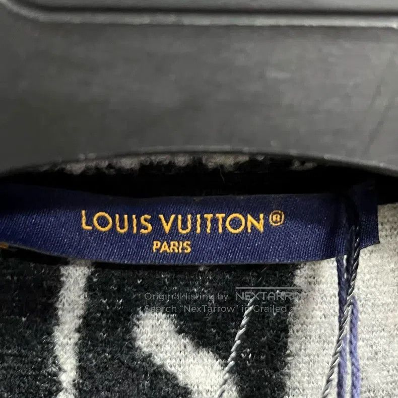 Louis Vuitton Louis Vuitton size 4l Black and white full cartoon jacket Size US M / EU 48-50 / 2 - 2 Thumbnail