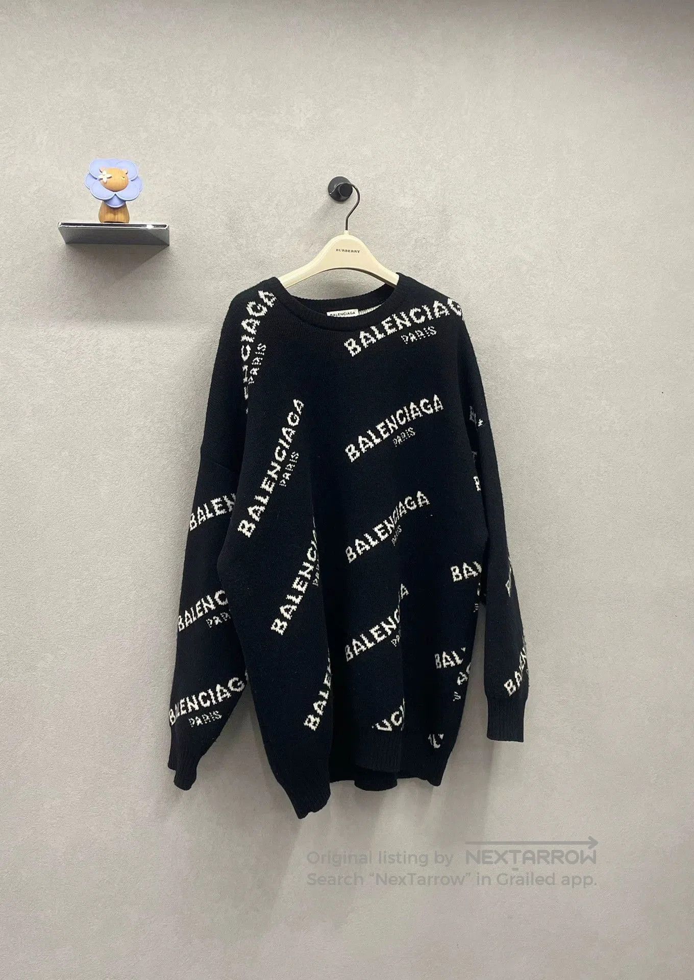 Balenciaga black logo sweater from balenciaga. Size US M / EU 48-50 / 2 - 3 Thumbnail