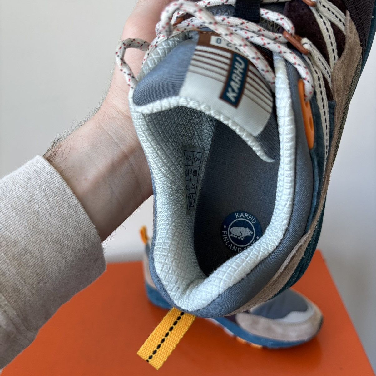Karhu Karhu Fusion 2.0 Size US 9.5 EUR 43.5 Outdoor Pack Peyote Size US 9.5 / EU 42-43 - 9 Thumbnail