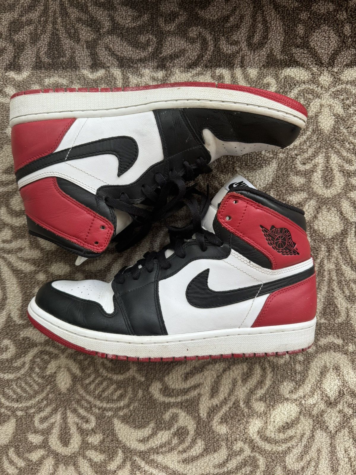 Jordan black toe size 10 2013