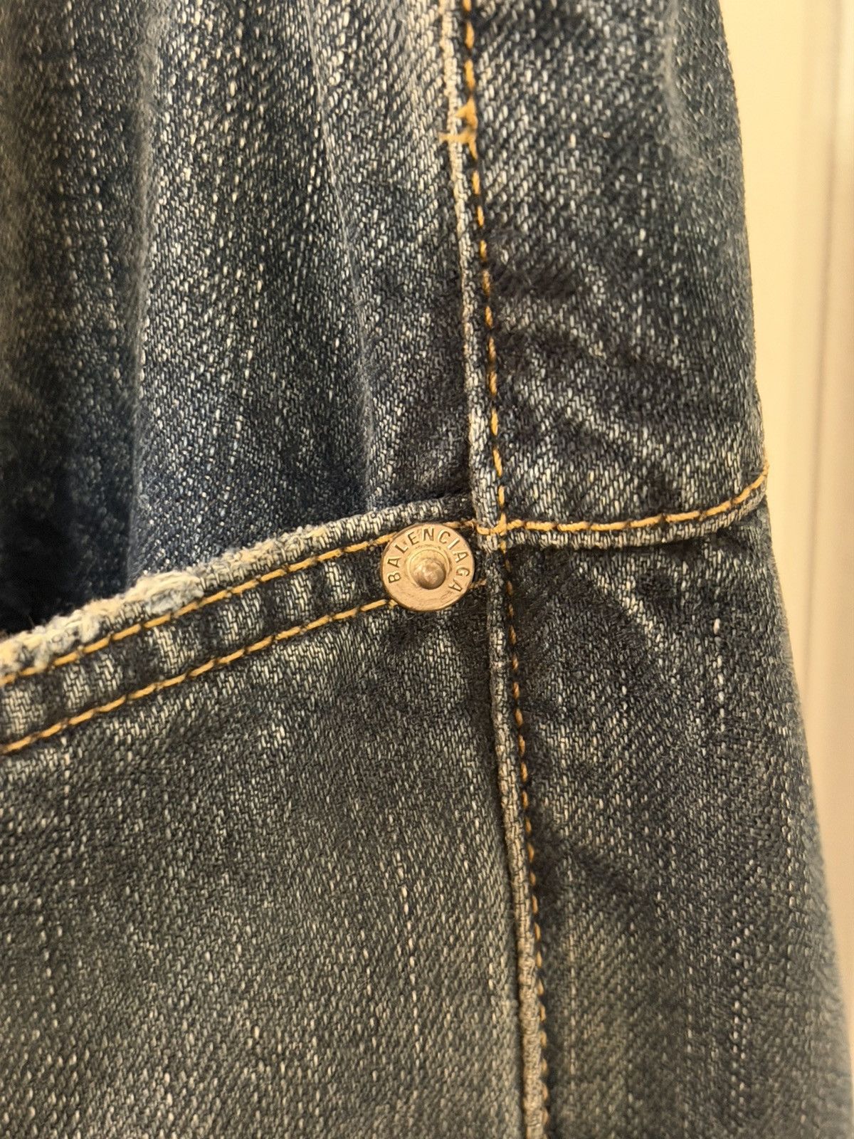 Balenciaga Balenciaga low waist jeans Size US 34 / EU 50 - 4 Thumbnail