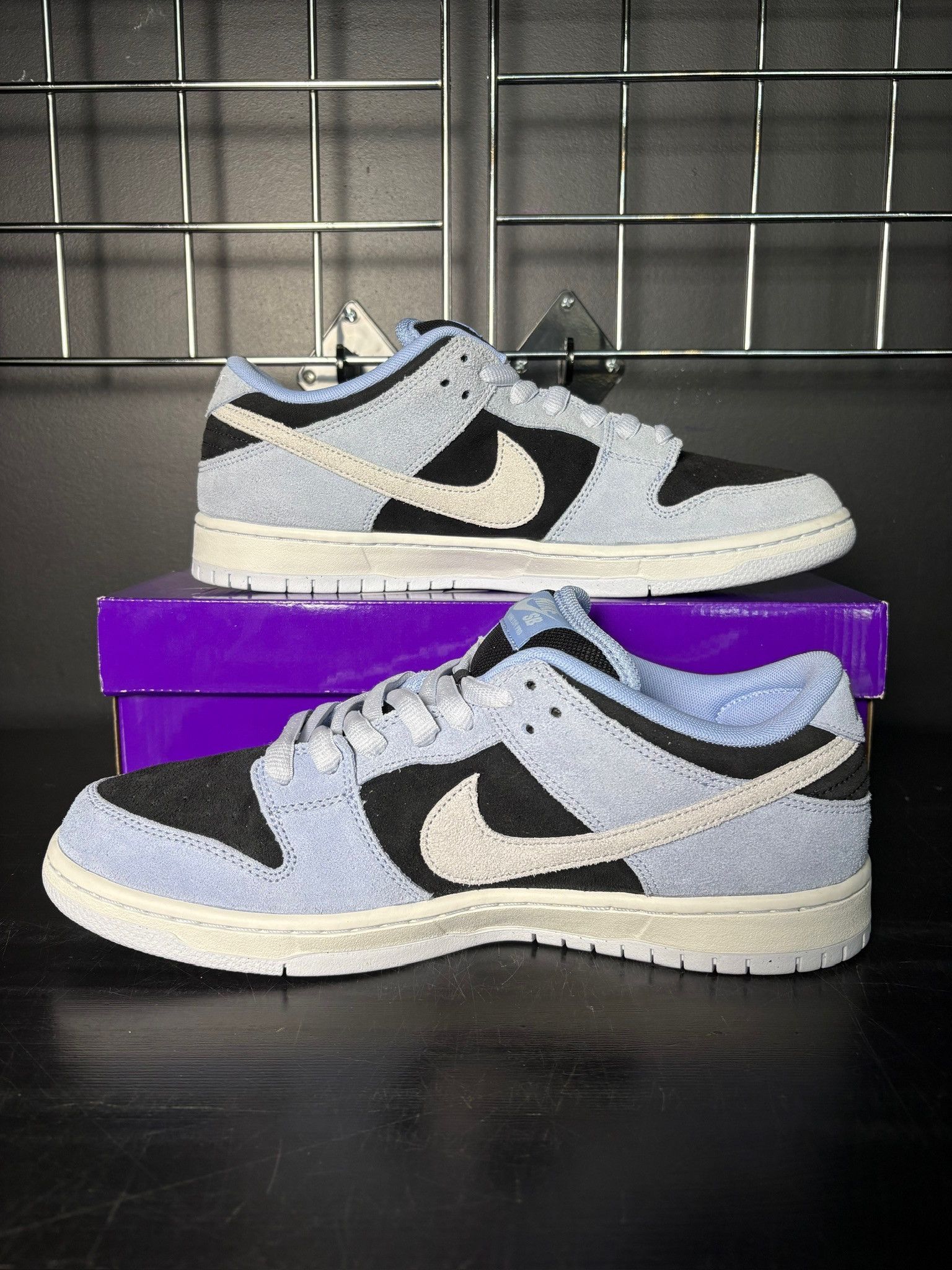 Nike Nike SB Dunk Low "Black Aluminum" - Size 11.5 Size US 11.5 / EU 44-45 - 2 Thumbnail