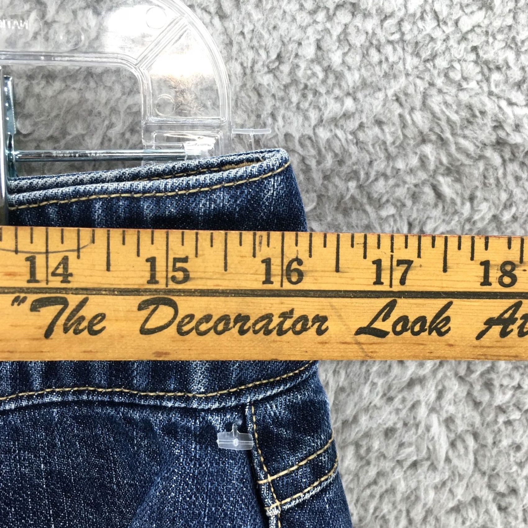 Eddie Bauer Eddie Bauer Jeans Womens 10 Blue Medium Wash Denim Mid Rise Flared Bootcut 100% Cotton Regular Inseam 30 Jeans Womens Size 32" / US 10 / IT 46 - 6 Thumbnail