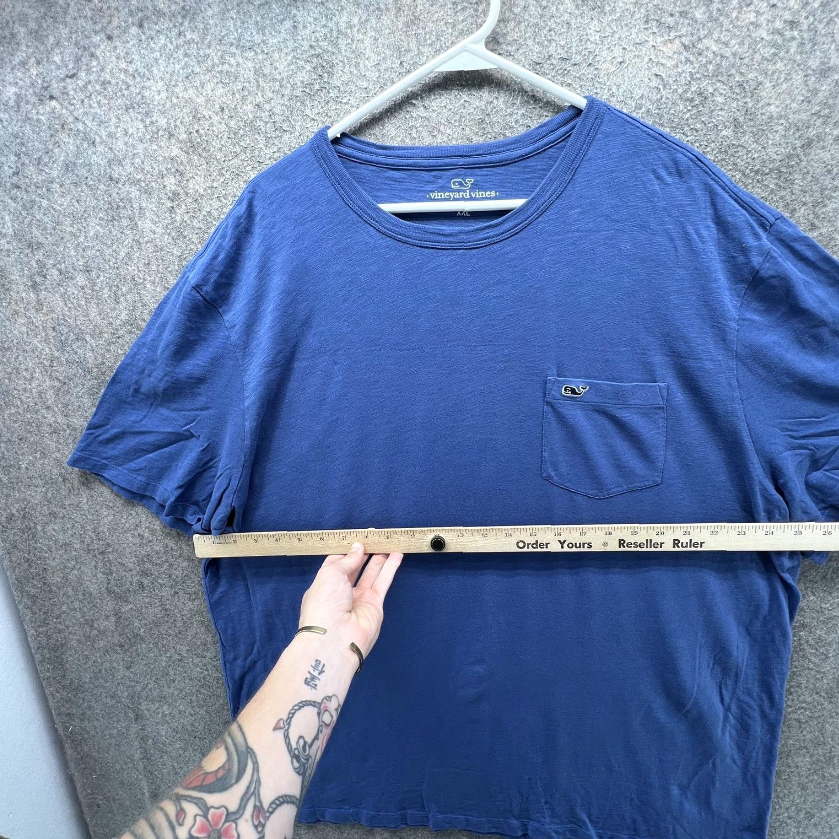 Vineyard Vines VINEYARD VINES Shirt Mens 2XL Blue Pocket Whale Logo Tee Tagless Casual Cotton Short Sleeve Crew Neck — Girls/Mens Creative Size US XXL / EU 58 / 5 - 5 Thumbnail