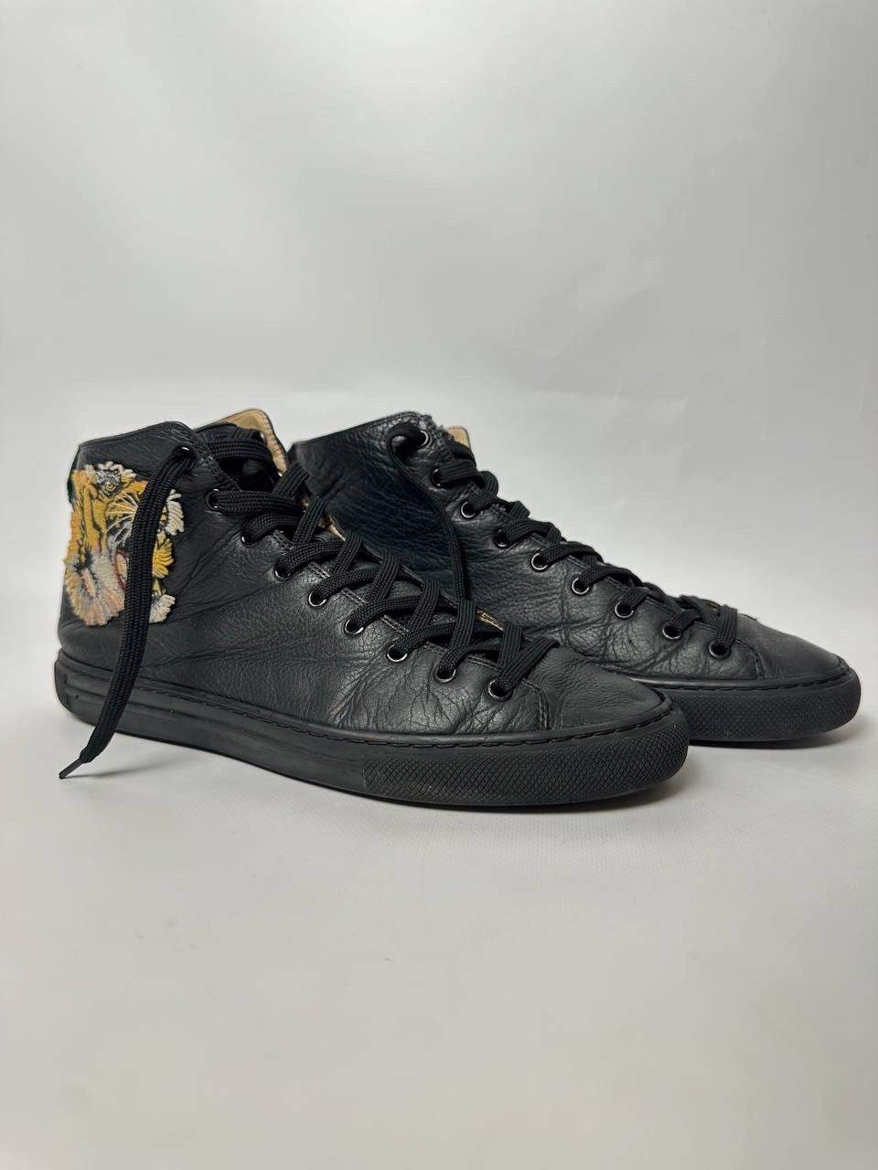 Gucci Gucci Tiger Head Leather High-Top Shoes Size US 8.5 / EU 41-42 - 1 Thumbnail