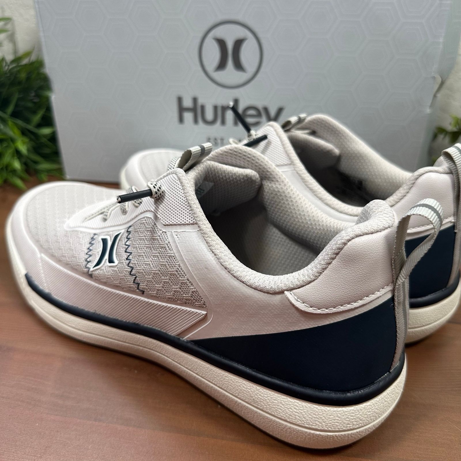 Hurley Hurley Men's Exeter Grey Memory Foam Lightweight Sneakers Size US 9.5 / EU 42-43 - 5 Thumbnail