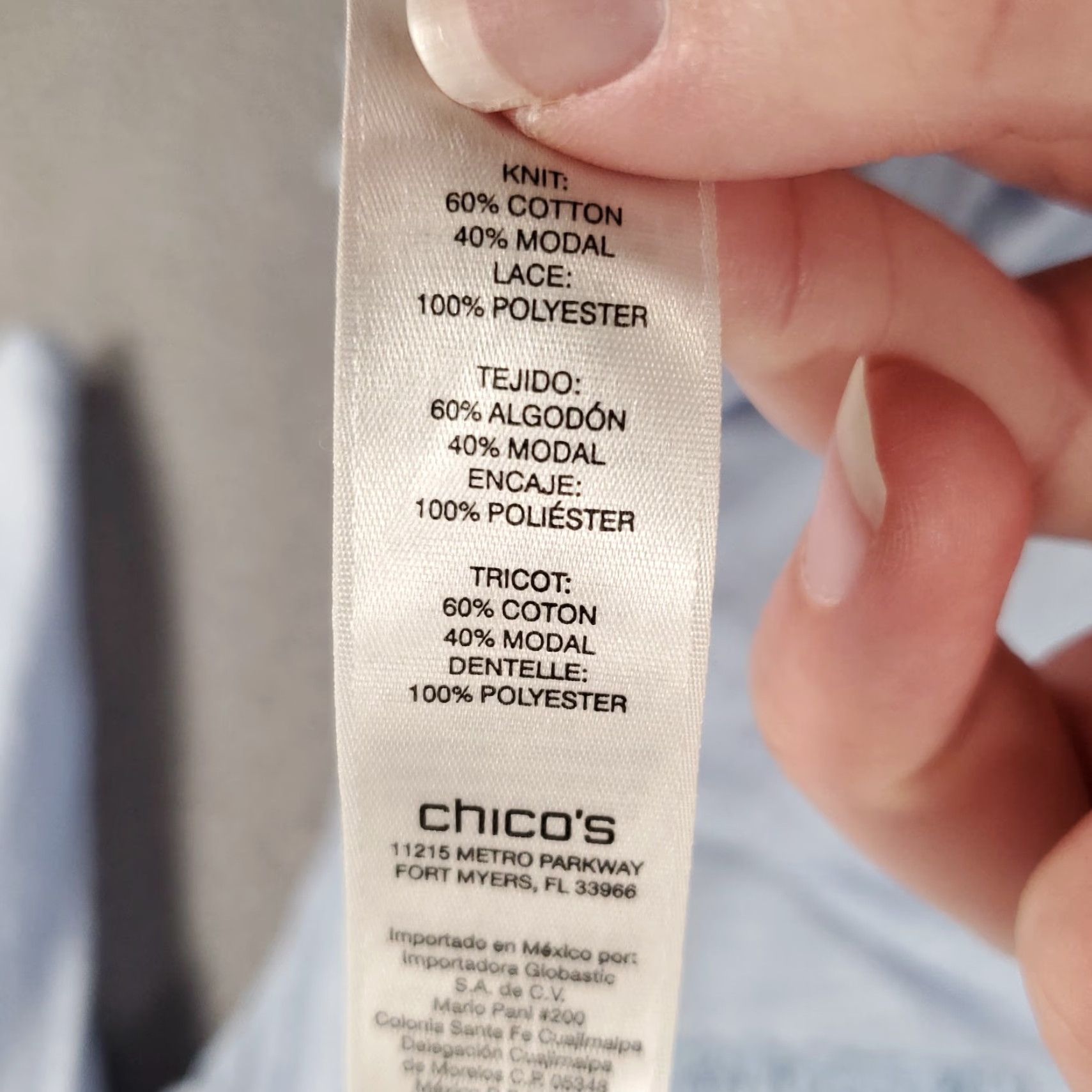 Vintage VINTAGE Chicos Blouse Shirt Womens L Light Blue V-Neck Lace Back Lightweight Knit Button Decade Classic All Seasons Mens? Wait no. Size L / US 10 / IT 46 - 7 Thumbnail