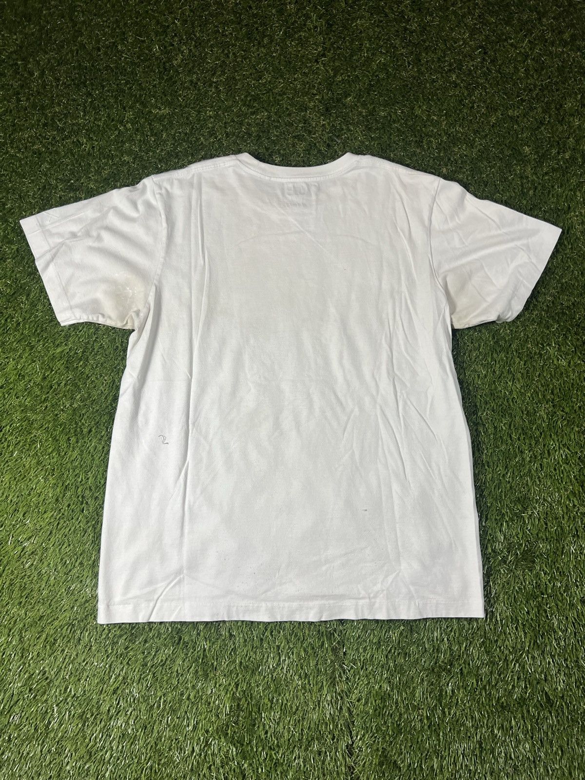 Kaws × Uniqlo Vintage Y2K Kaws x Uniqlo Elmo Cartoon Hype Beast Tee Size US L / EU 52-54 / 3 - 3 Thumbnail