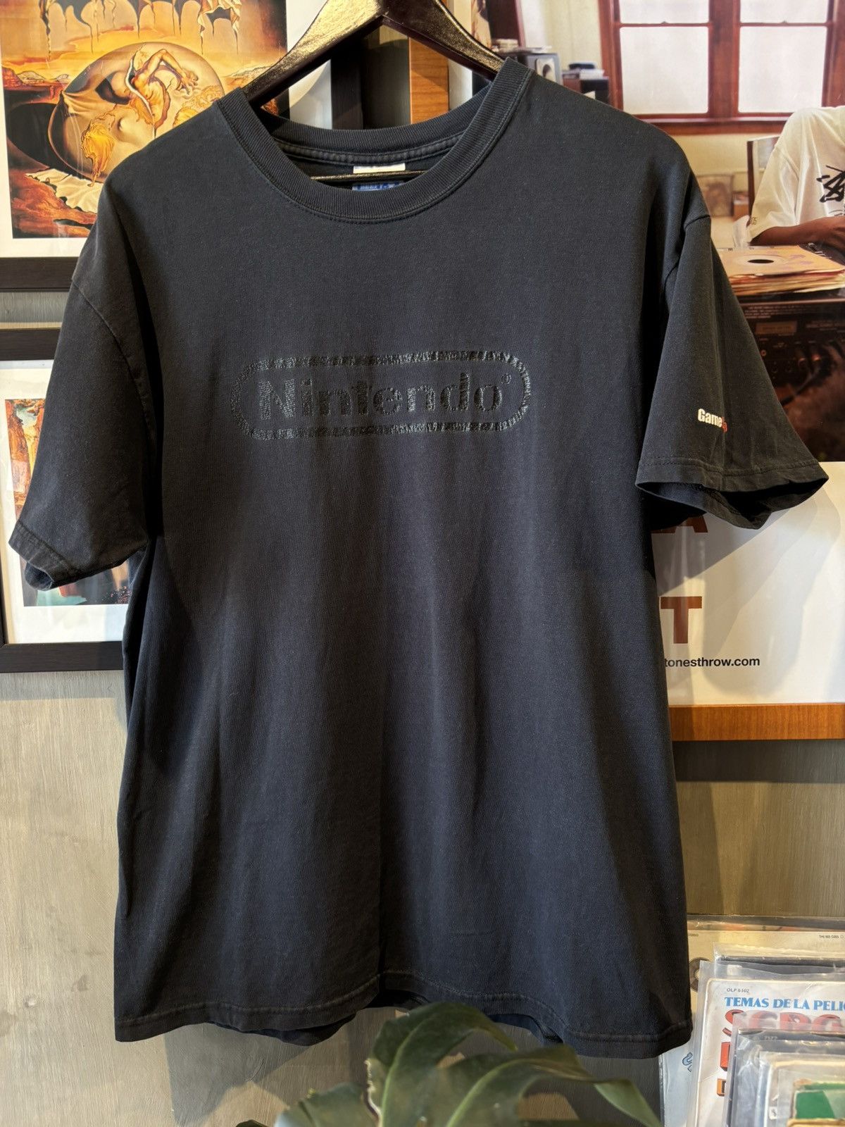 Vintage Vintage Nintendo Tshirt Size US L / EU 52-54 / 3 - 1 Thumbnail