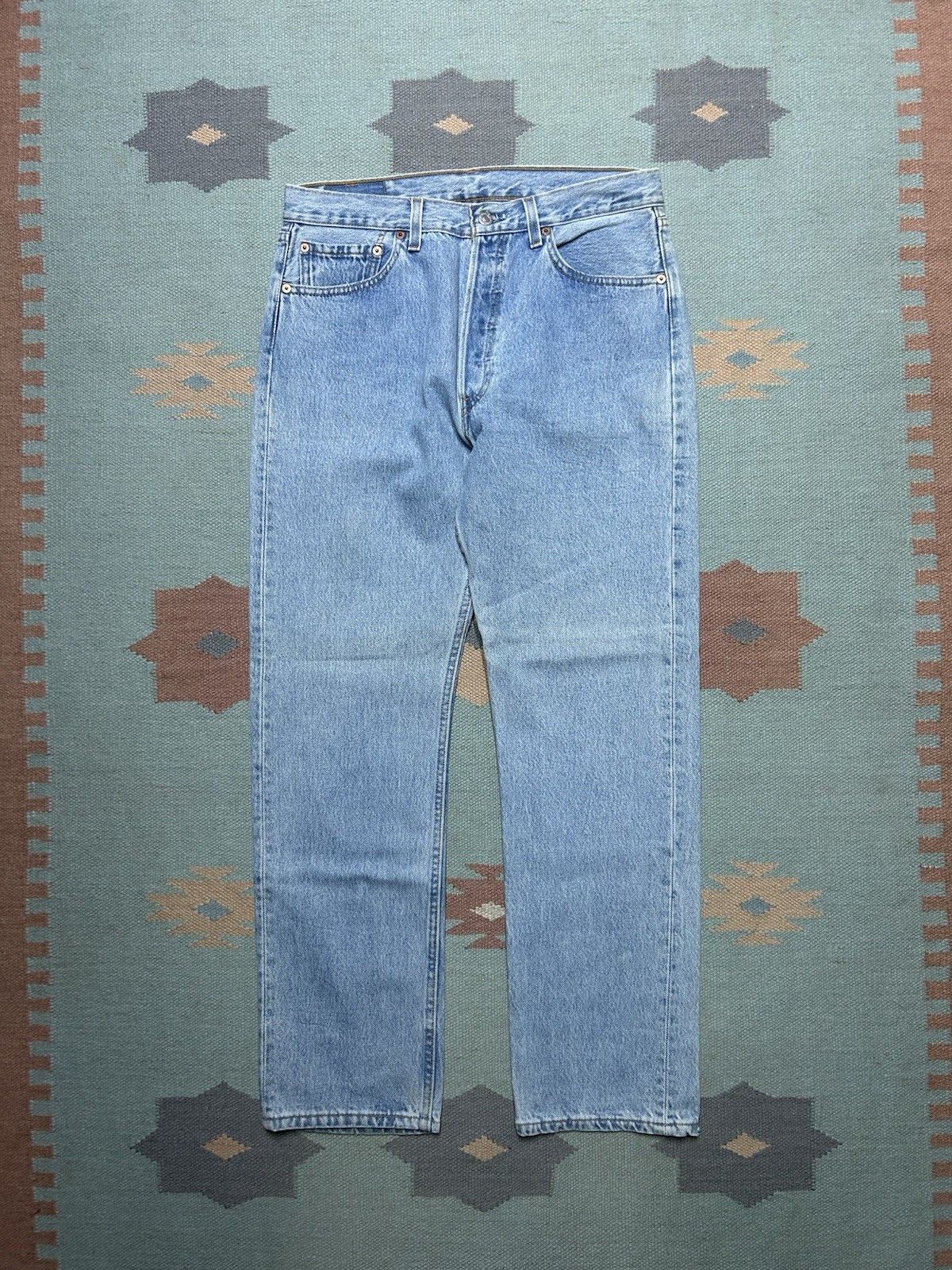 Vintage Vtg 90s Levi’s 501 jeans button fly straight light USA 32x30 Size 32" / US 10 / IT 46 - 5 Thumbnail