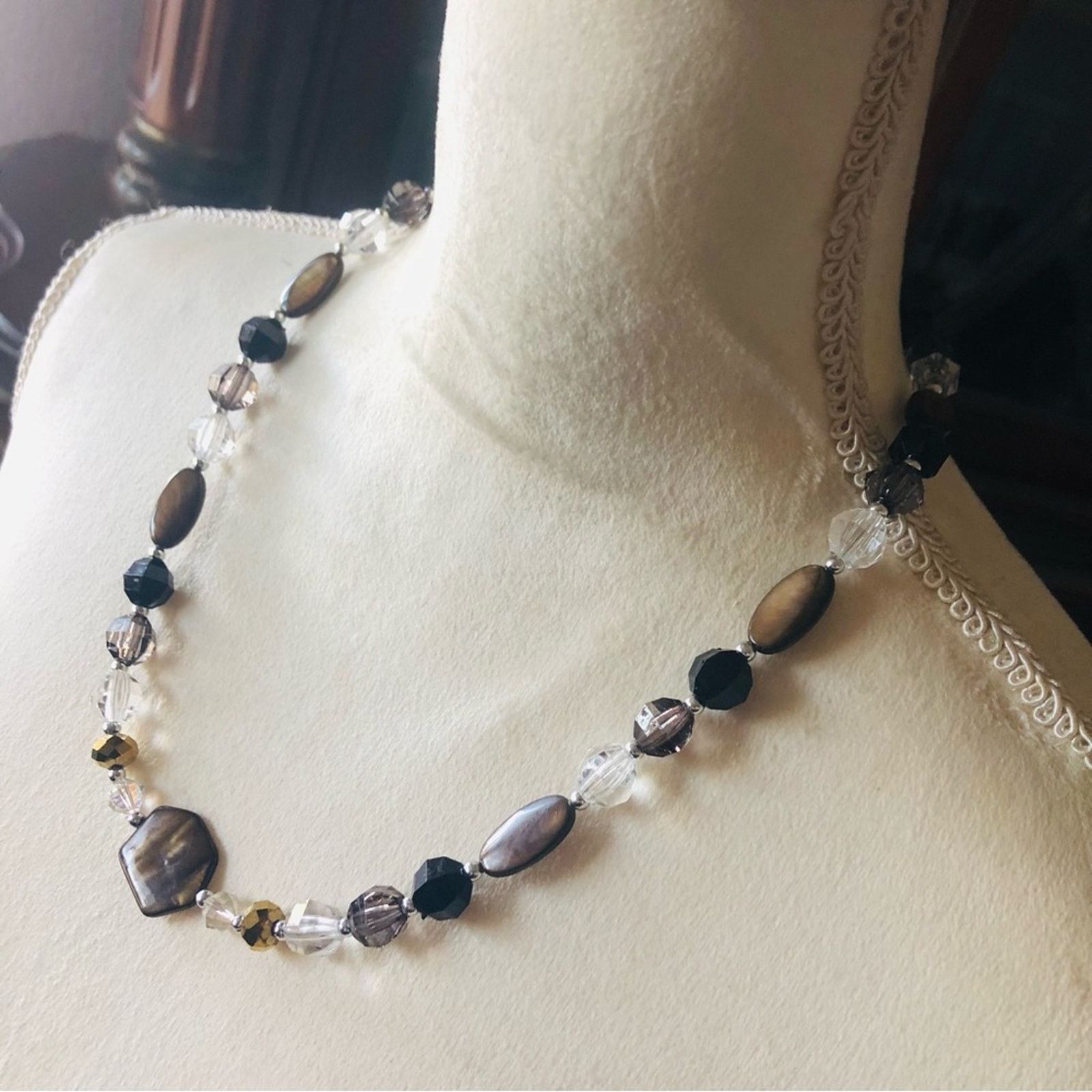 Handmade Handcrafted repurpose tiger eye beaded necklace Size ONE SIZE - 6 Thumbnail