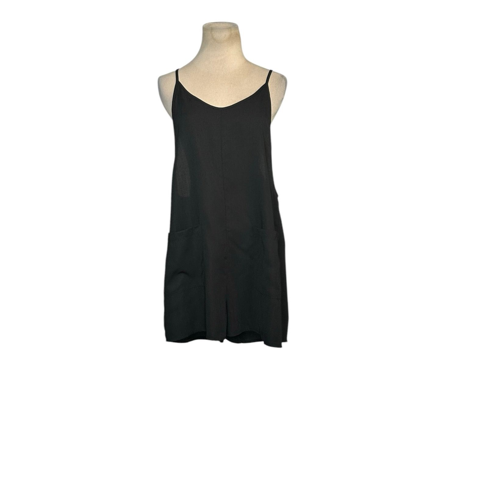 Shein Shein Black Double Pocket Sleeveless Racerback Romper Medium Size 28" / US 6 / IT 42 - 12 Thumbnail