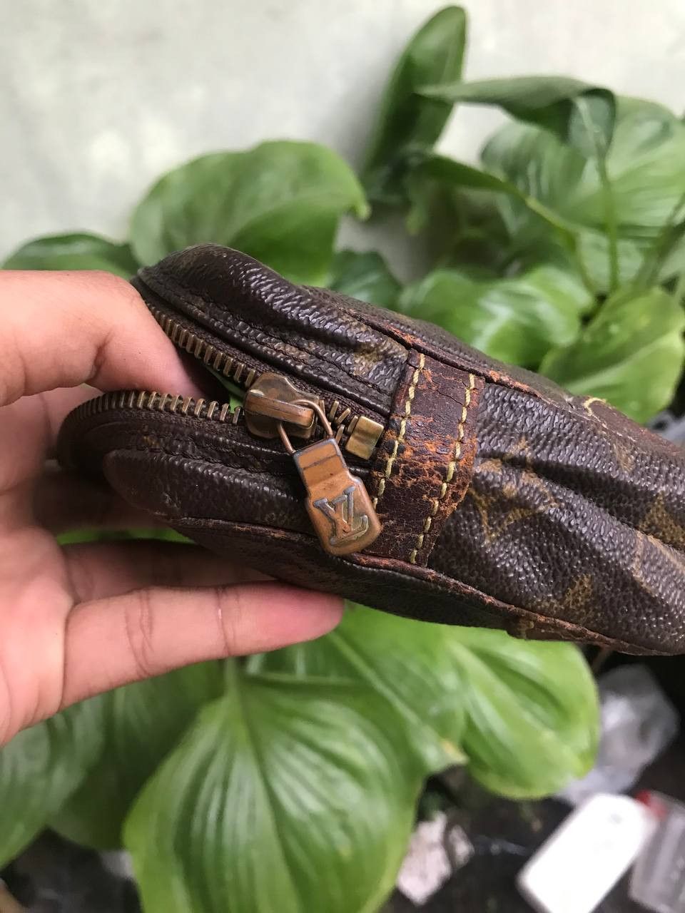 Louis Vuitton × Vintage Louis Vuitton 90s Vintage Cluct Bag Monogram Size ONE SIZE - 4 Thumbnail