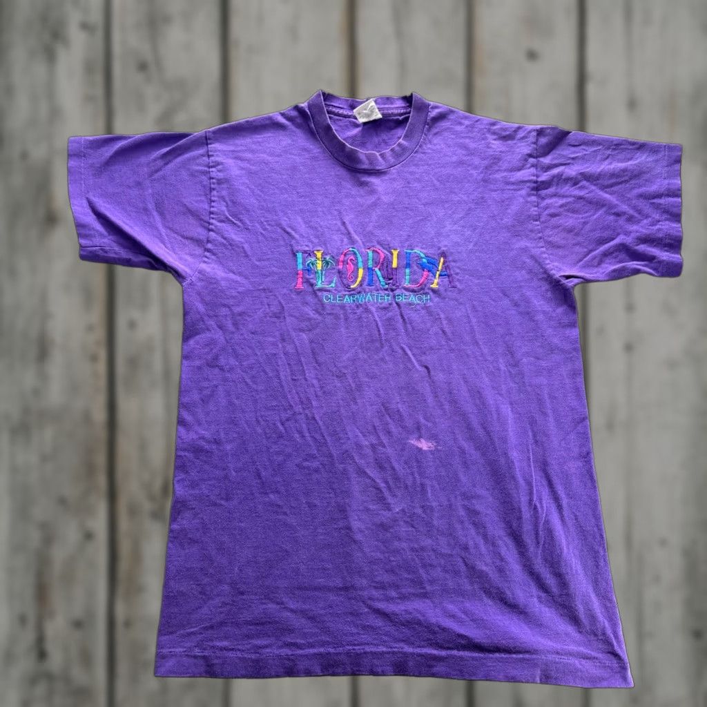 Fruit Of The Loom VINTAGE Florida Clearwater Beach Shirt Mens L Purple Embroidered 90s USA Size US L / EU 52-54 / 3 - 1 Thumbnail