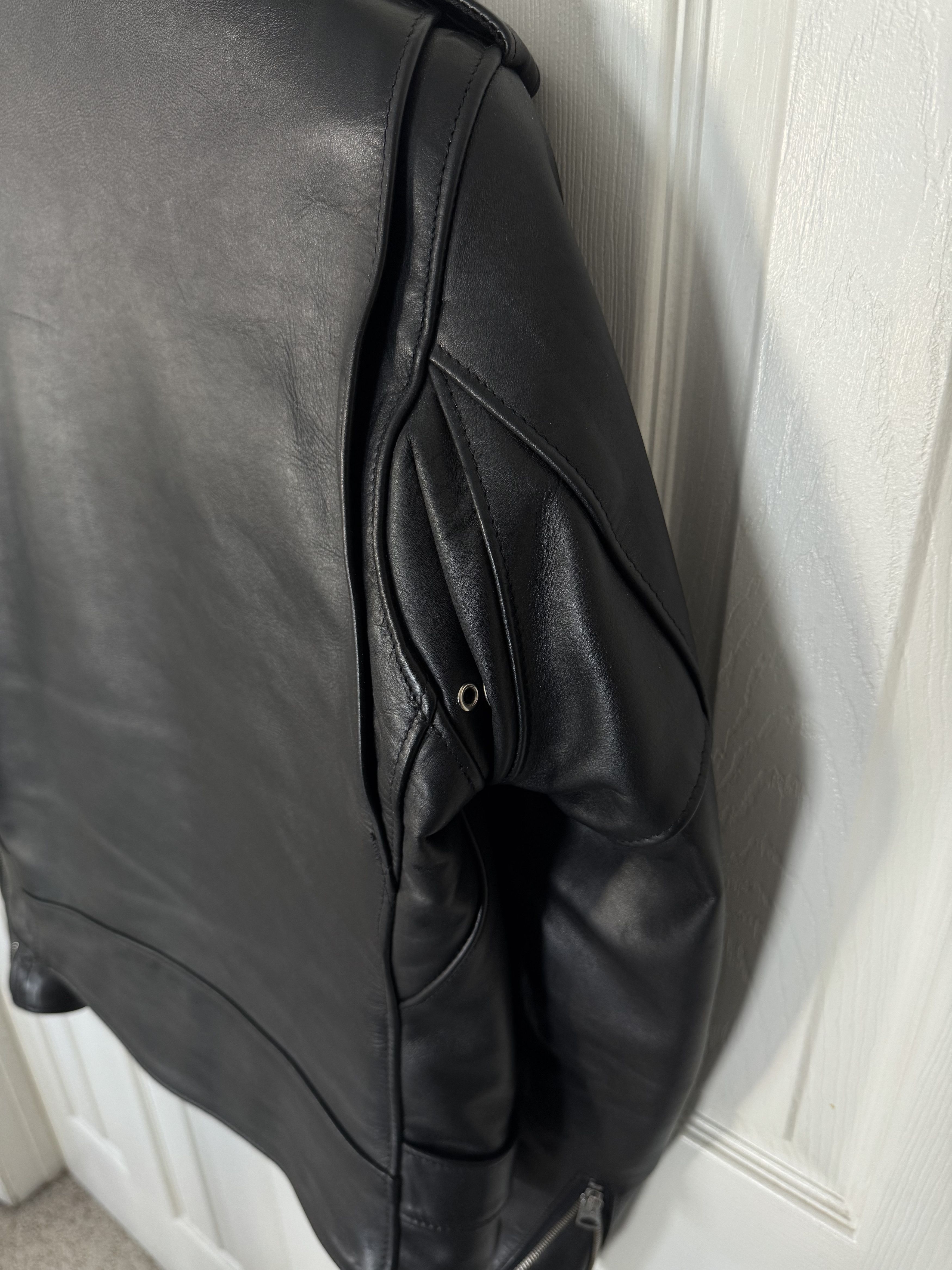 Schott 613 'One Star' Perfecto Motorcycle Jacket Size US M / EU 48-50 / 2 - 3 Thumbnail