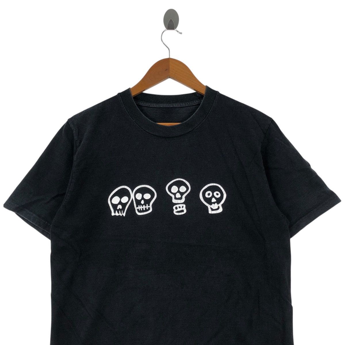 Other Vintage 90s SKULL SKATES SKATEBOARD Black T-Shirt Size US M / EU 48-50 / 2 - 3 Thumbnail