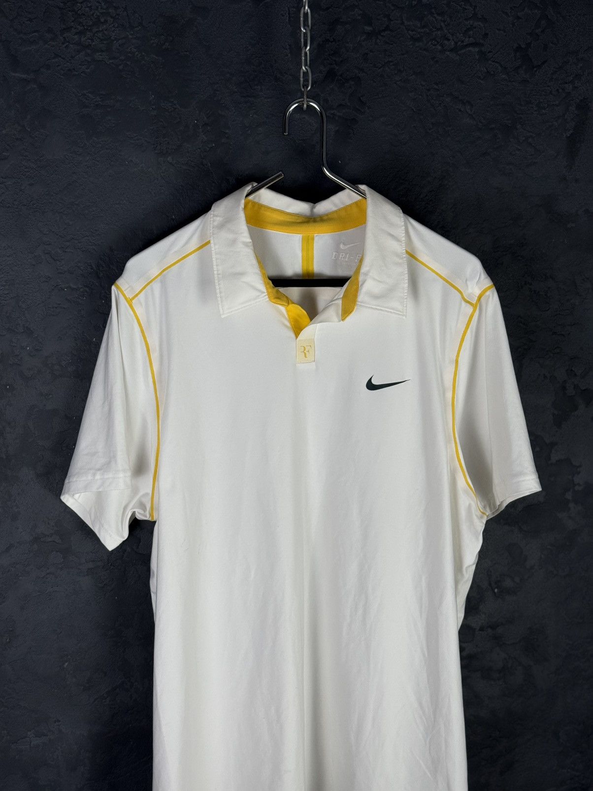 Nike Nike Roger Federer RF 2011 Australian Open Shirt Jersey XL Size US XL / EU 56 / 4 - 4 Thumbnail