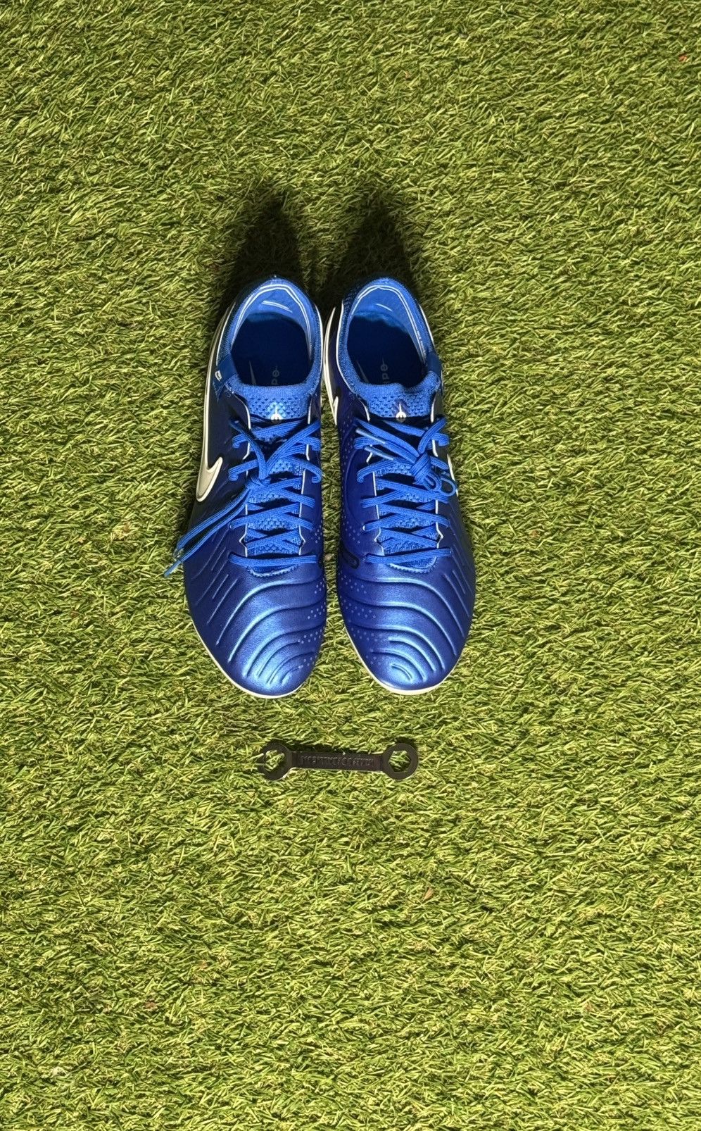 Nike Men’s Size 9-Nike Tiempo Legend 10 Elite SG-PRO Size US 9 / EU 42 - 3 Thumbnail