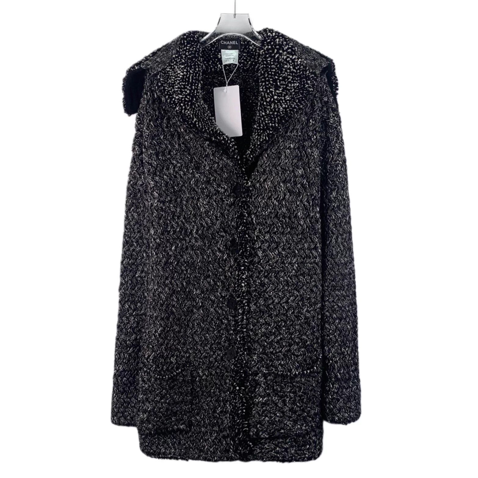 Chanel KW0215 Chanel Black Cashmere Lapel Sleeve Woven Tweed Coat Size S / US 4 / IT 40 - 1 Thumbnail
