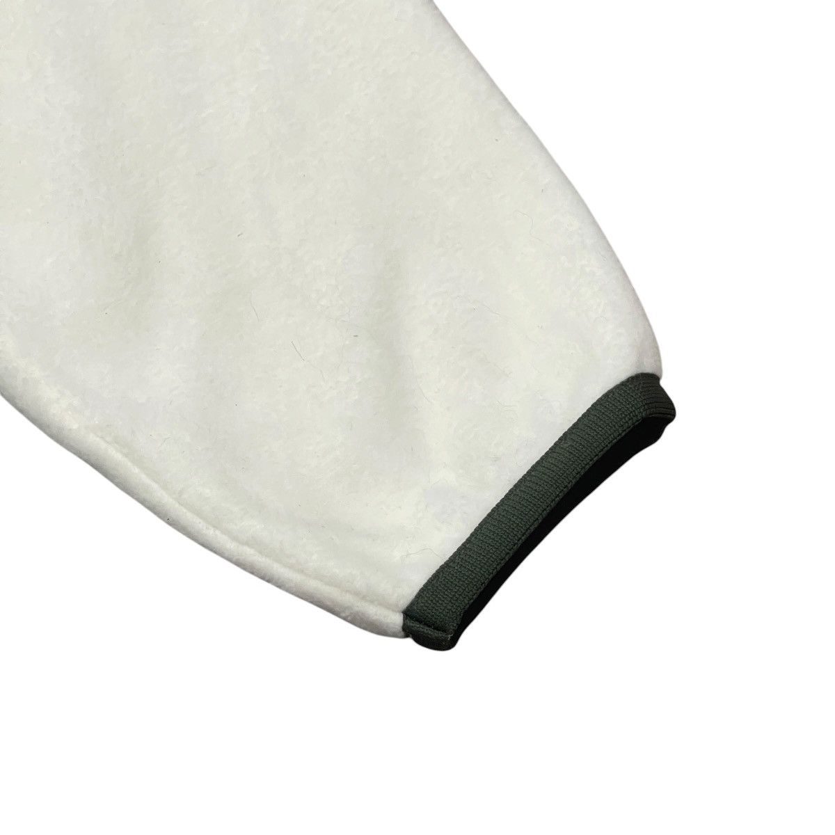 Uniqlo × White Mountaineering Uniqlo X White Mountaineering Fleece Oversize Pullover Shirt Size US S / EU 44-46 / 1 - 5 Thumbnail