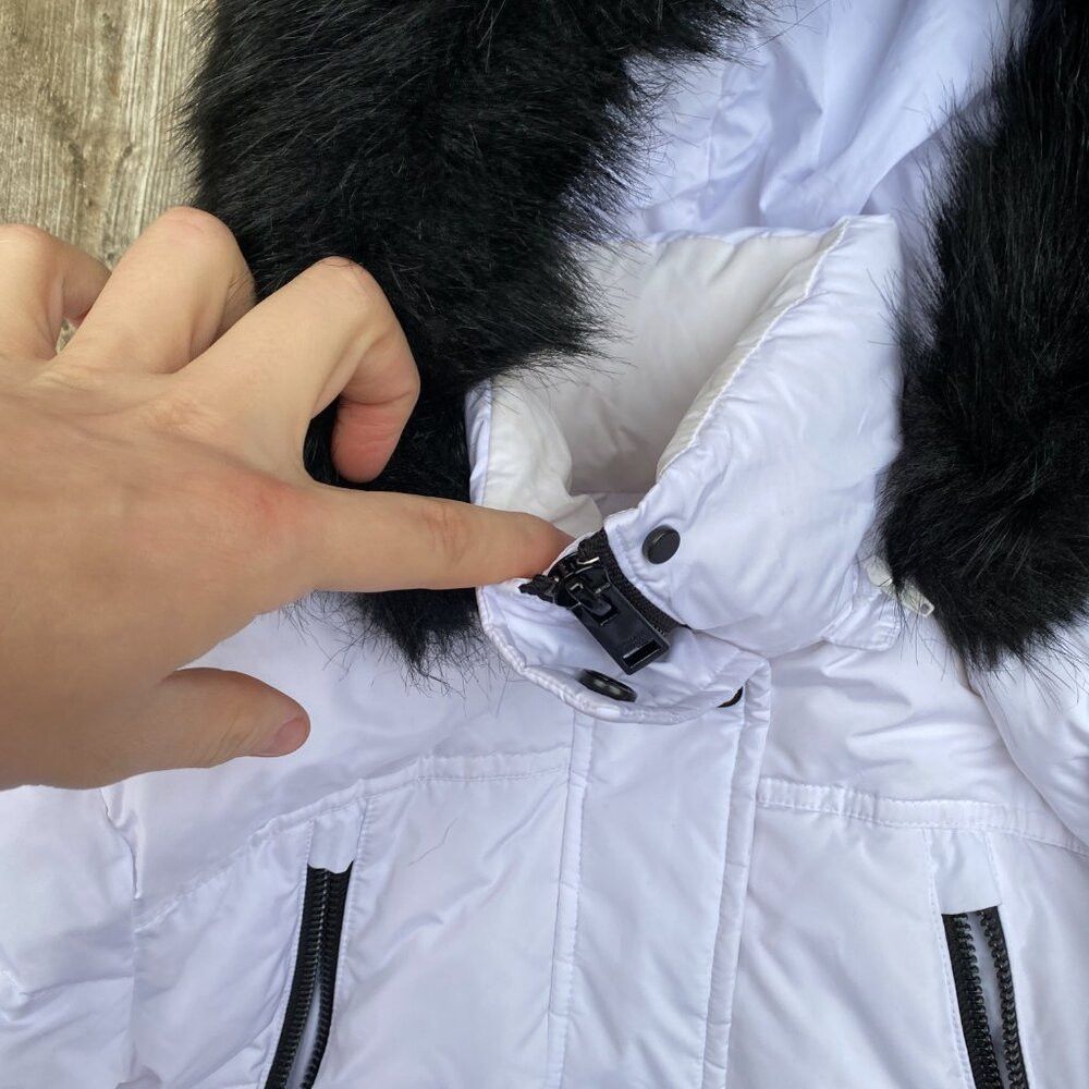 Michael Kors MICHAEL Michael Kors Faux Fur Trim Ciré Parka White Small Size S / US 4 / IT 40 - 7 Thumbnail