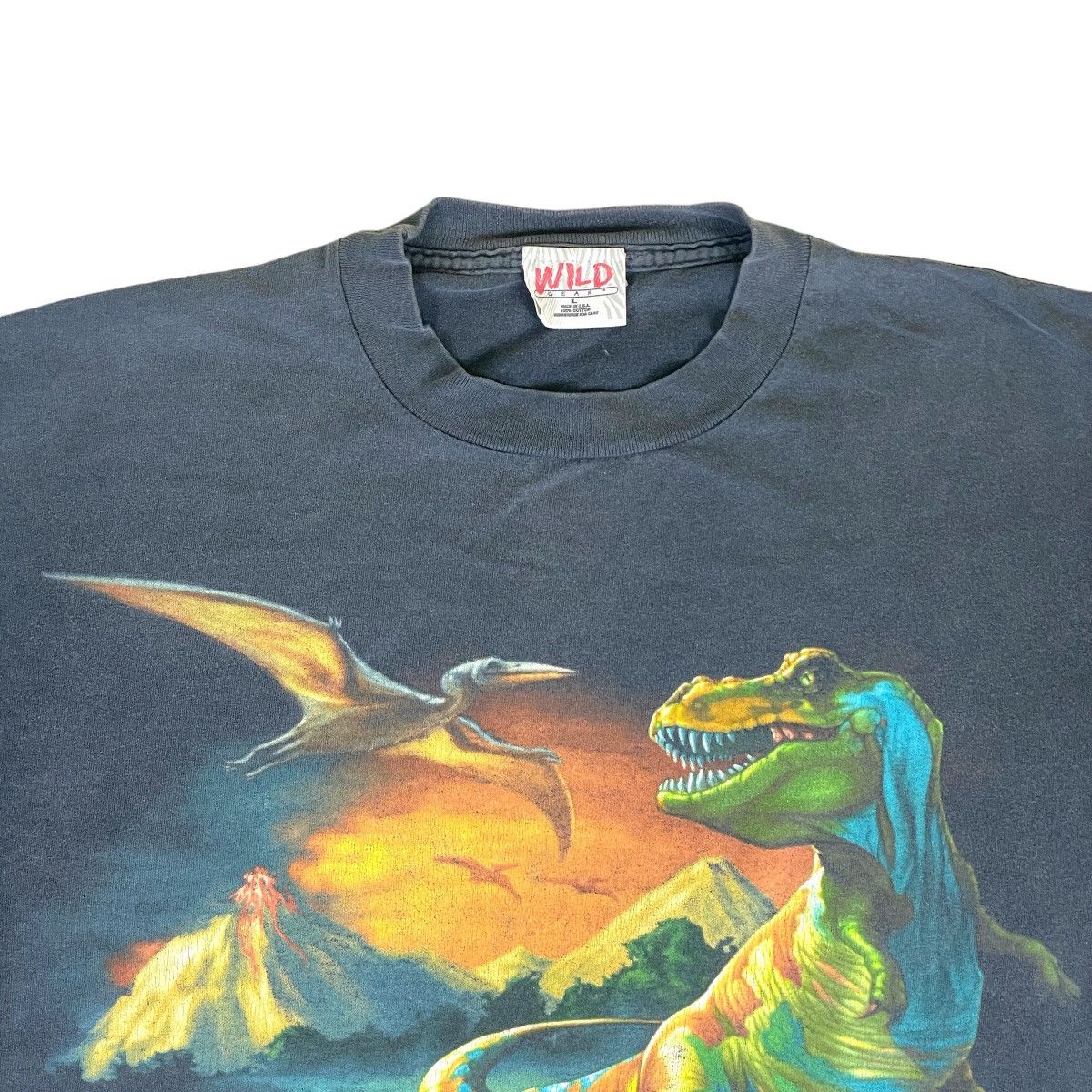 Vintage 🔥LAST PRICE🔥VTG Wild Gear T-Rex Dinosaur Tee Made In USA Size US L / EU 52-54 / 3 - 2 Thumbnail