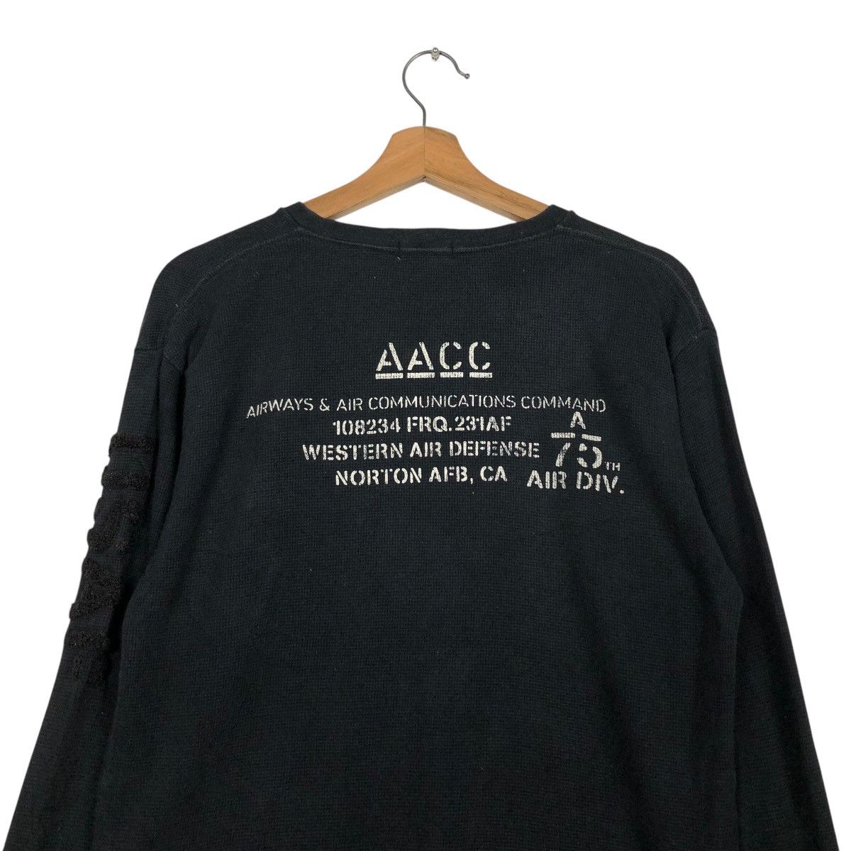 Avirex 📌Vintage Sweatshirt Avirex Big Logo Spell Out Size US L / EU 52-54 / 3 - 10 Thumbnail