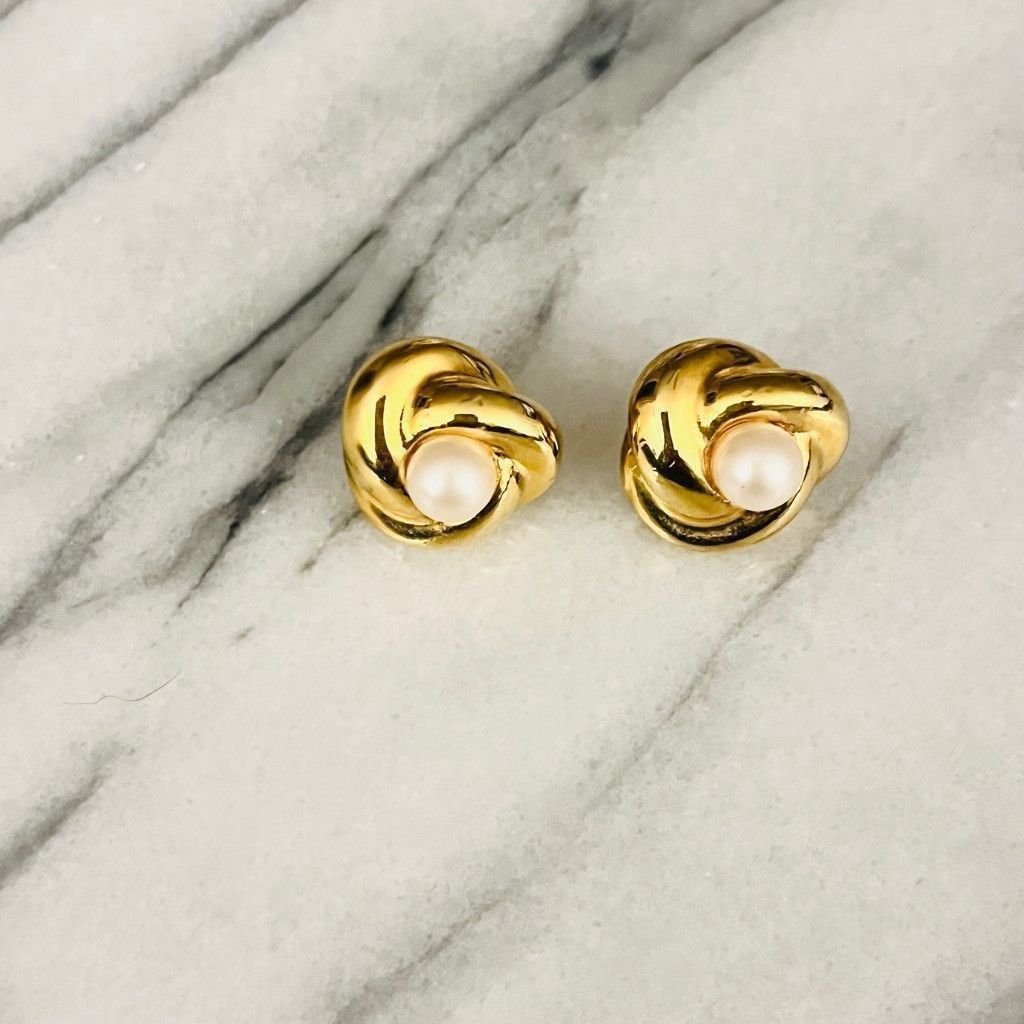 Vintage Vintage Faux Pearl Earrings Gold Toned Metal Swirl Stud Size ONE SIZE - 2 Thumbnail