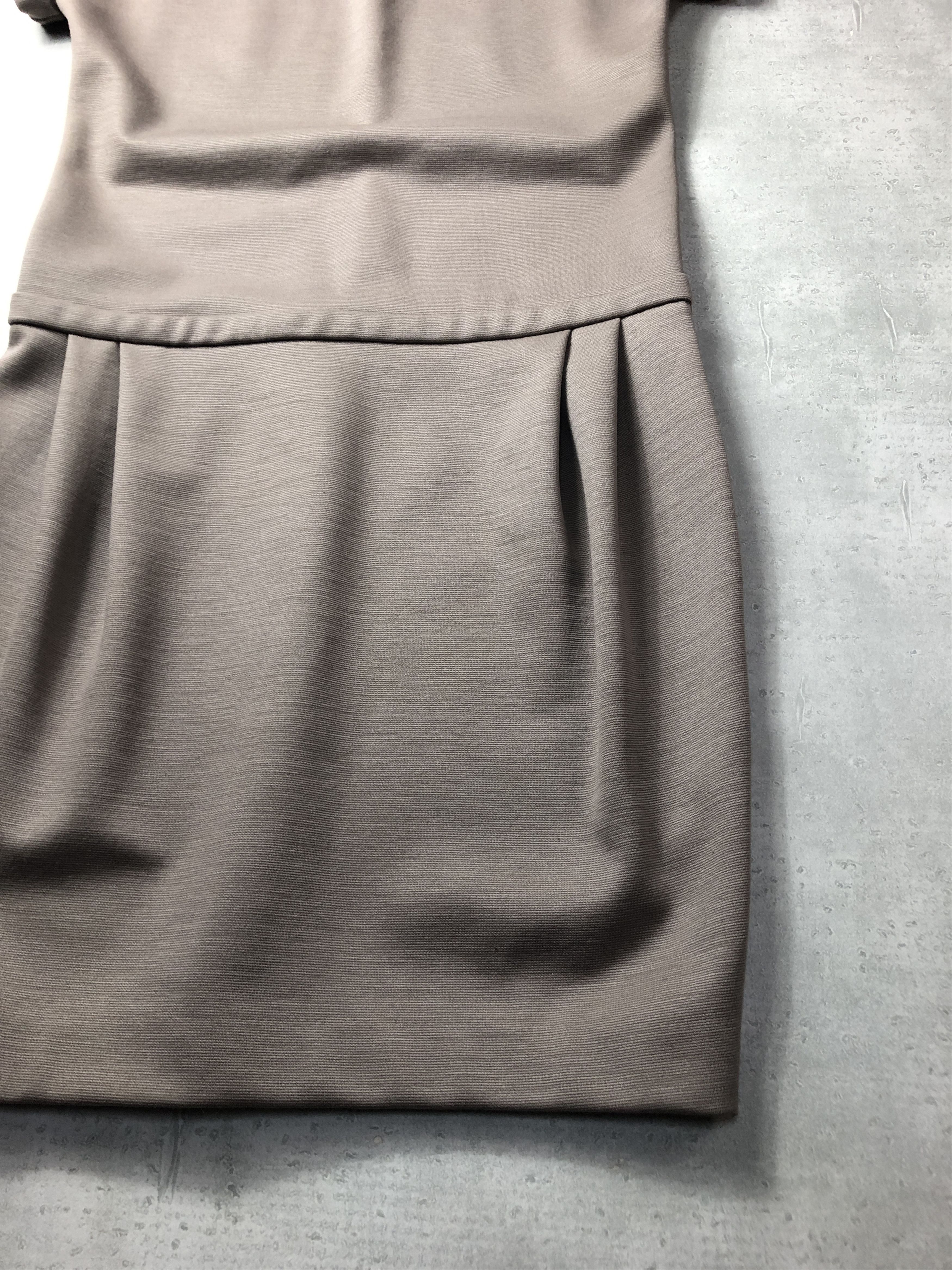 Gucci Gucci plain dress 5-1-9 201 Size M / US 6-8 / IT 42-44 - 4 Thumbnail