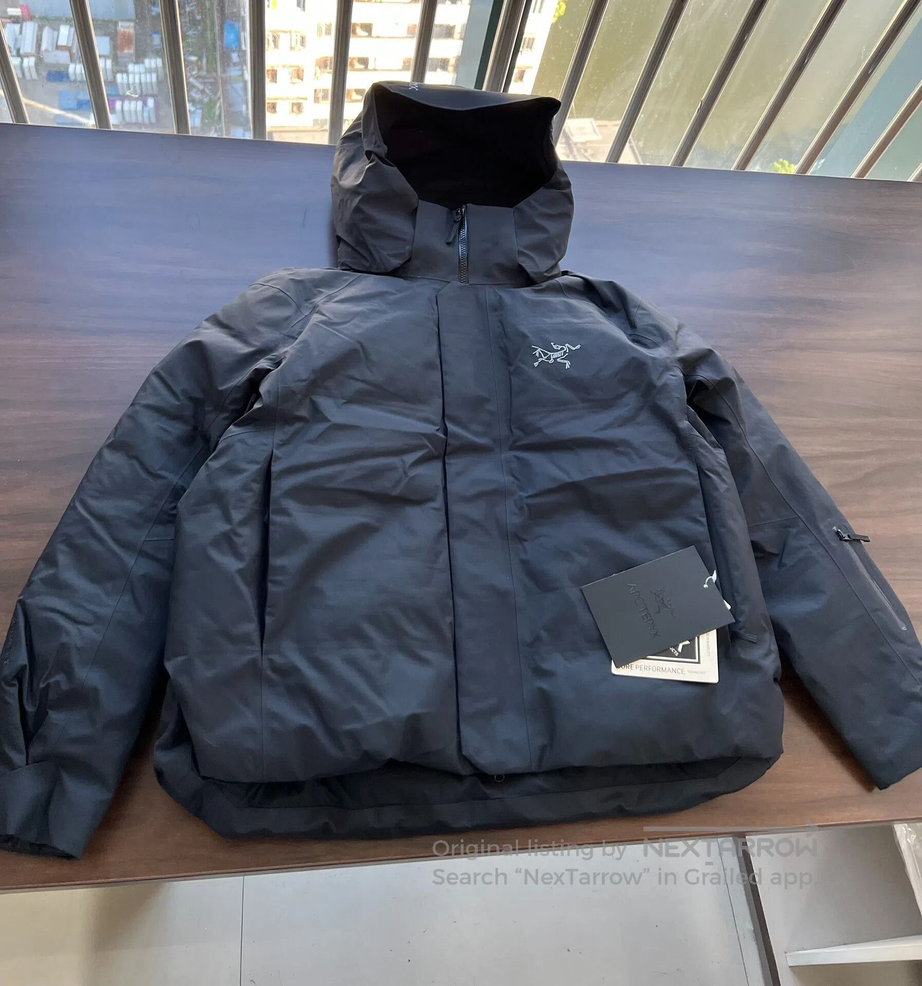 Arc'teryx ARC‘TERYX Andessa Down Jacket – A waterproof down jacket| Size L / US 10 / IT 46 - 1 Thumbnail