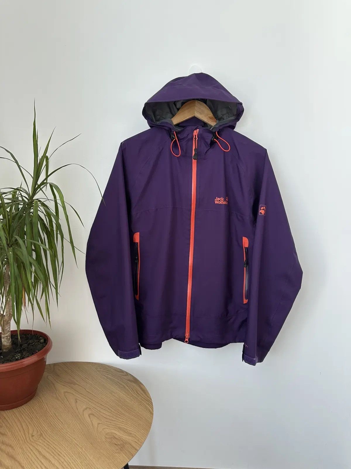 Jack Wolfskin Vintage Jack Wolfskin Outdoor Purple Women’s Jacket Size US XL / EU 56 / 4 - 5 Thumbnail