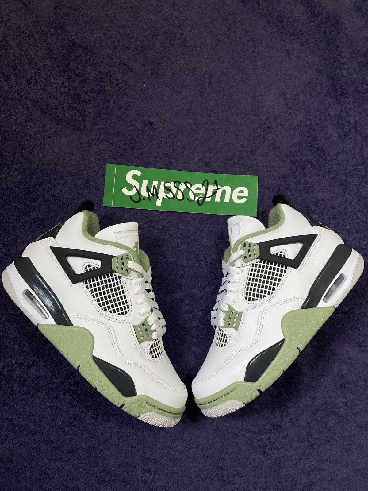 Jordan Brand Jordan 4 Retro Seafoam (Women) Size US 5 / EU 37 - 1 Thumbnail